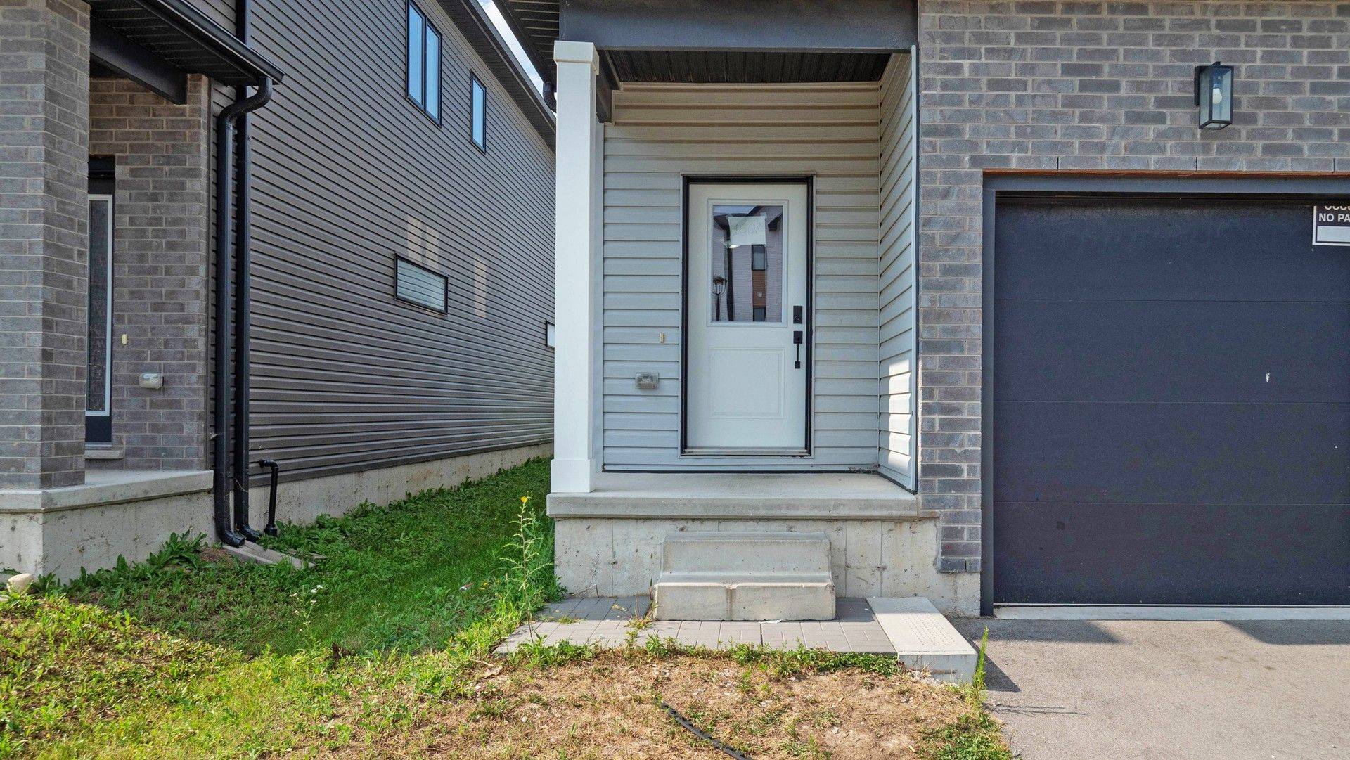 London North, ON N6G 0S8,1608 Capri CRES