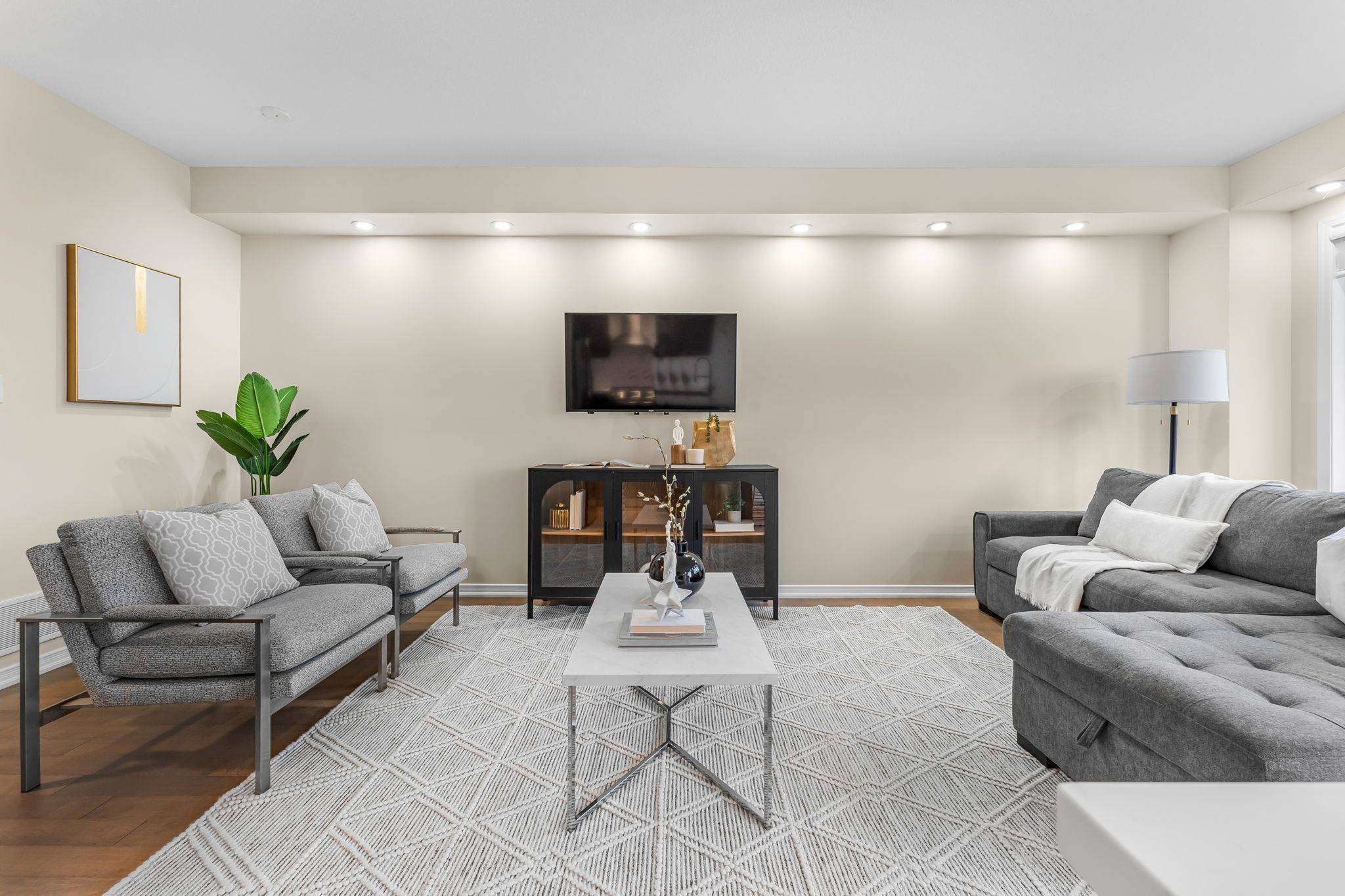 Niagara Falls, ON L2H 3S8,8273 Tulip Tree DR #30