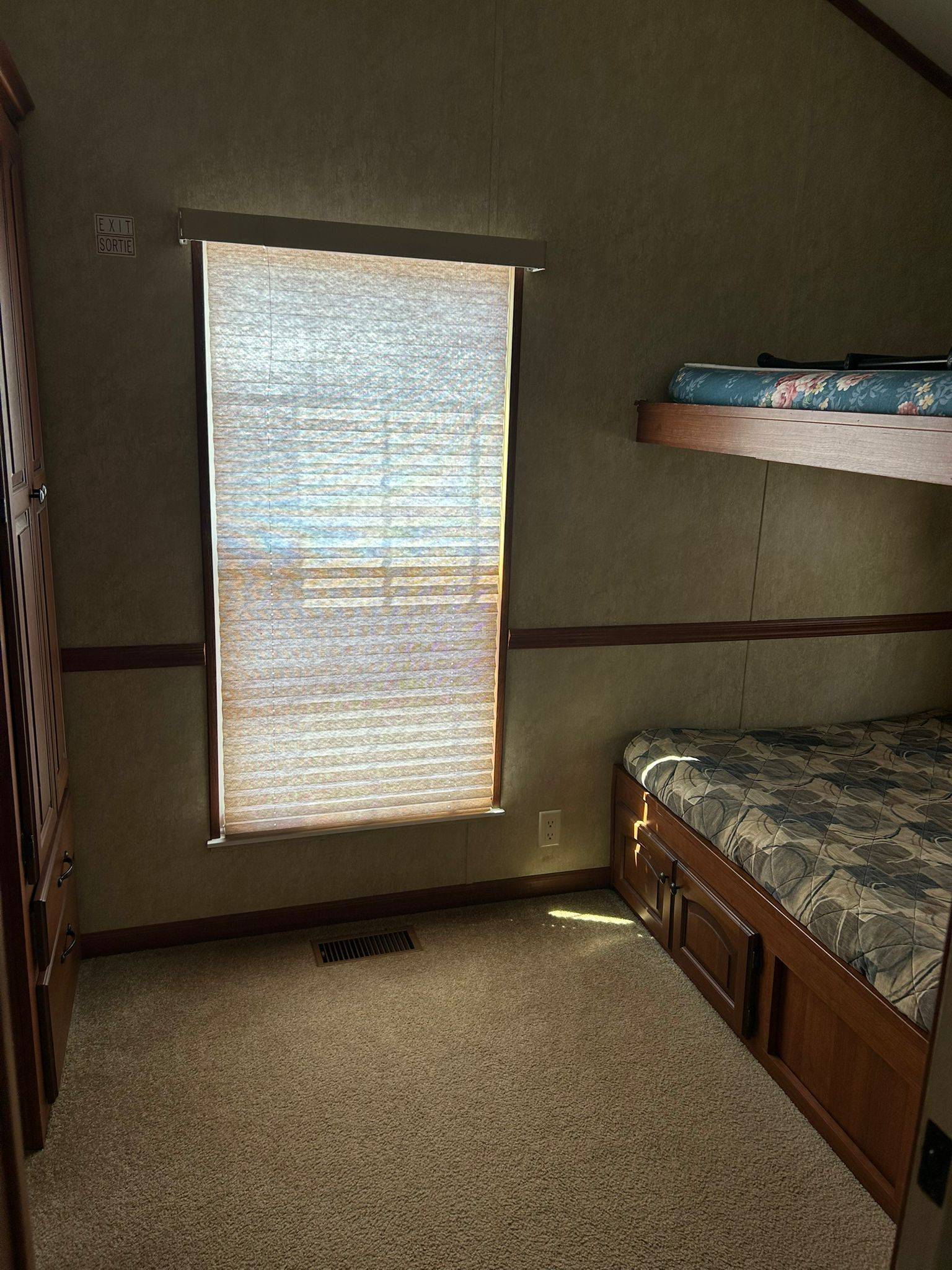 Kawartha Lakes, ON K0M 1A0,2346 Pigeon Lake RD