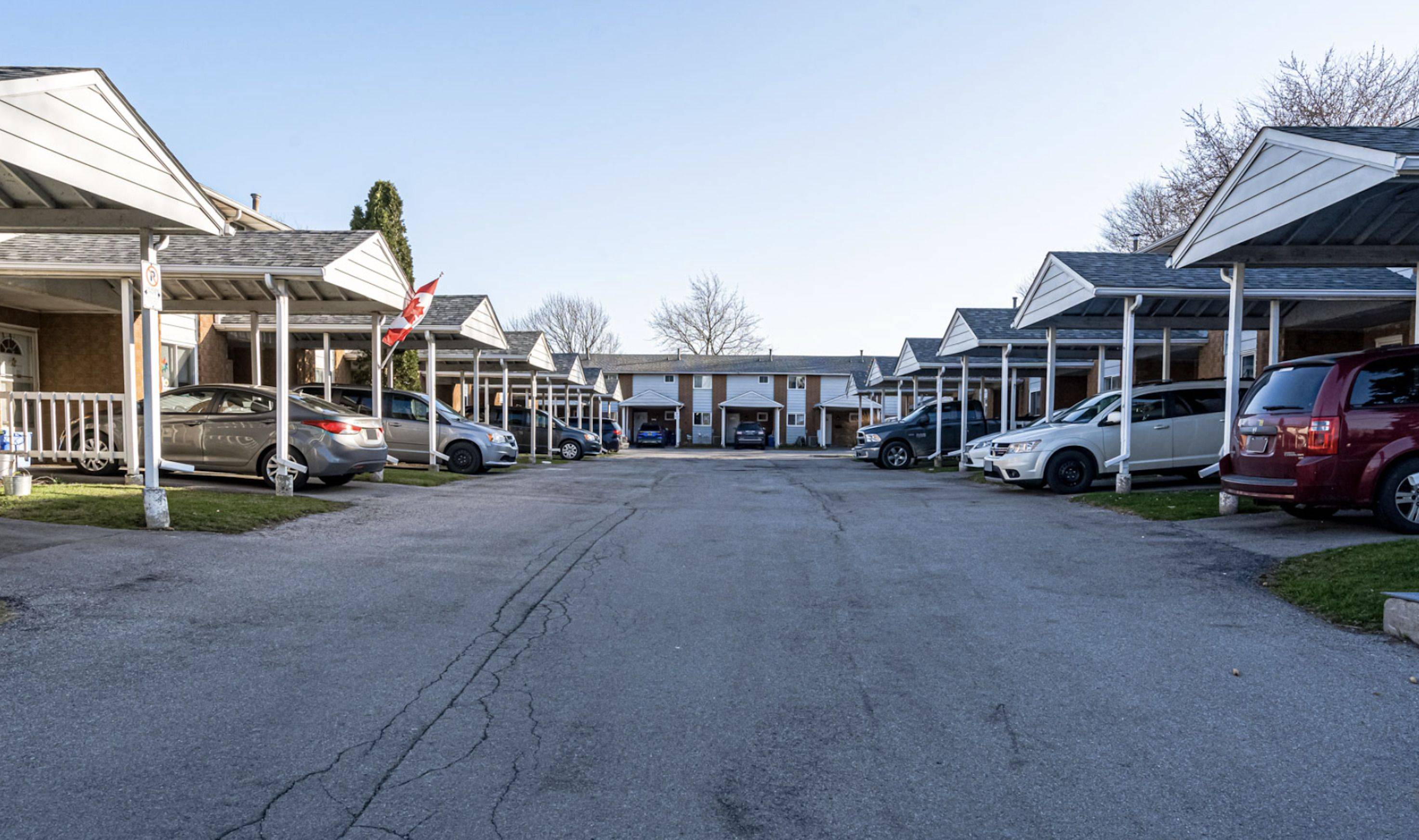 Hamilton, ON L9C 2V3,125 Limeridge RD W