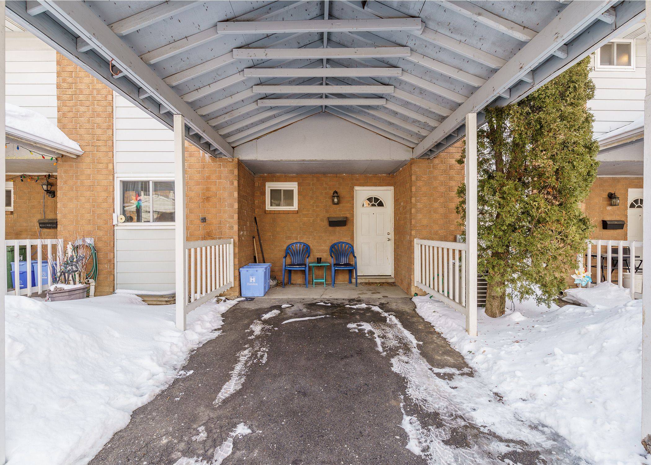 Hamilton, ON L9C 2V3,125 Limeridge RD W