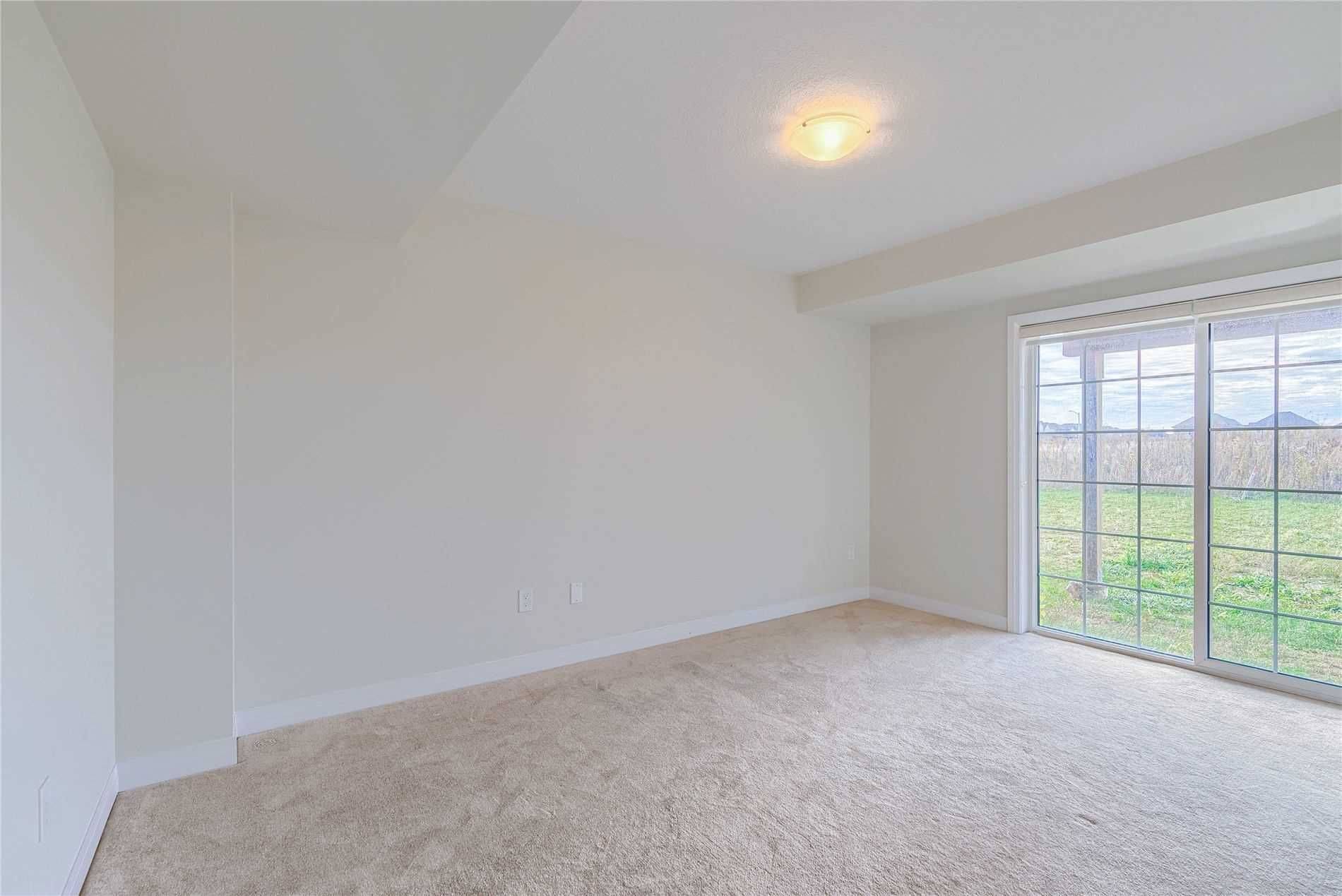 Kitchener, ON N2P 0K3,128 Ian Ormston DR