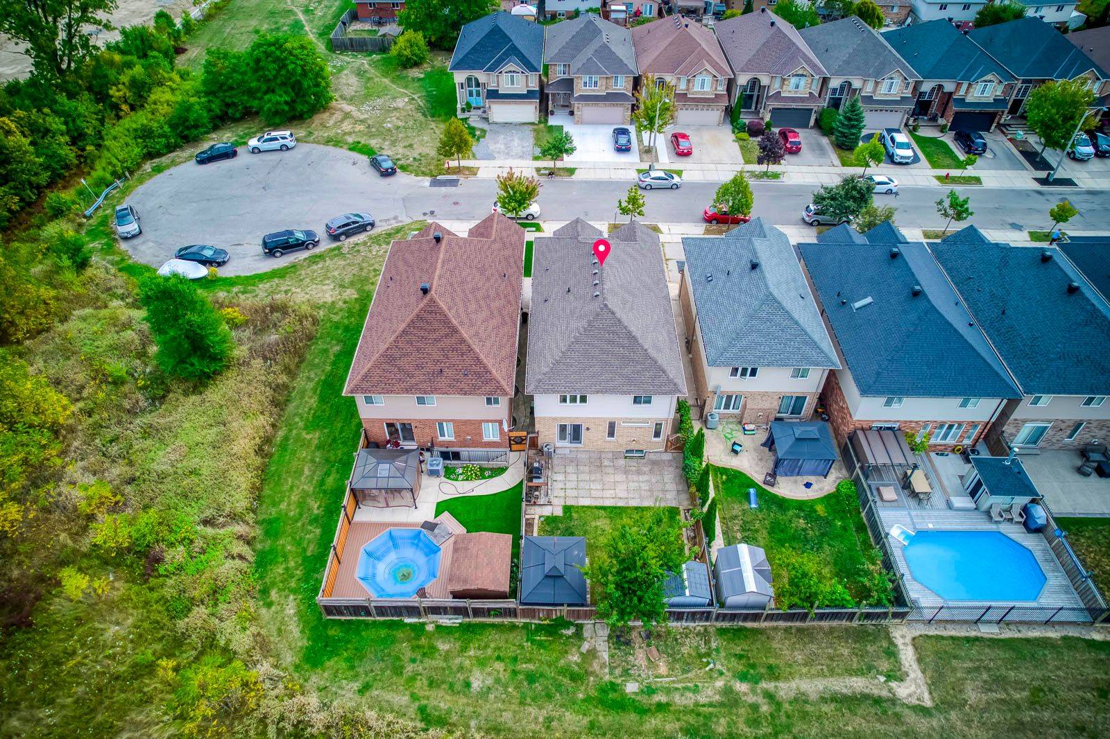 Hamilton, ON L8W 0A5,38 Assisi ST