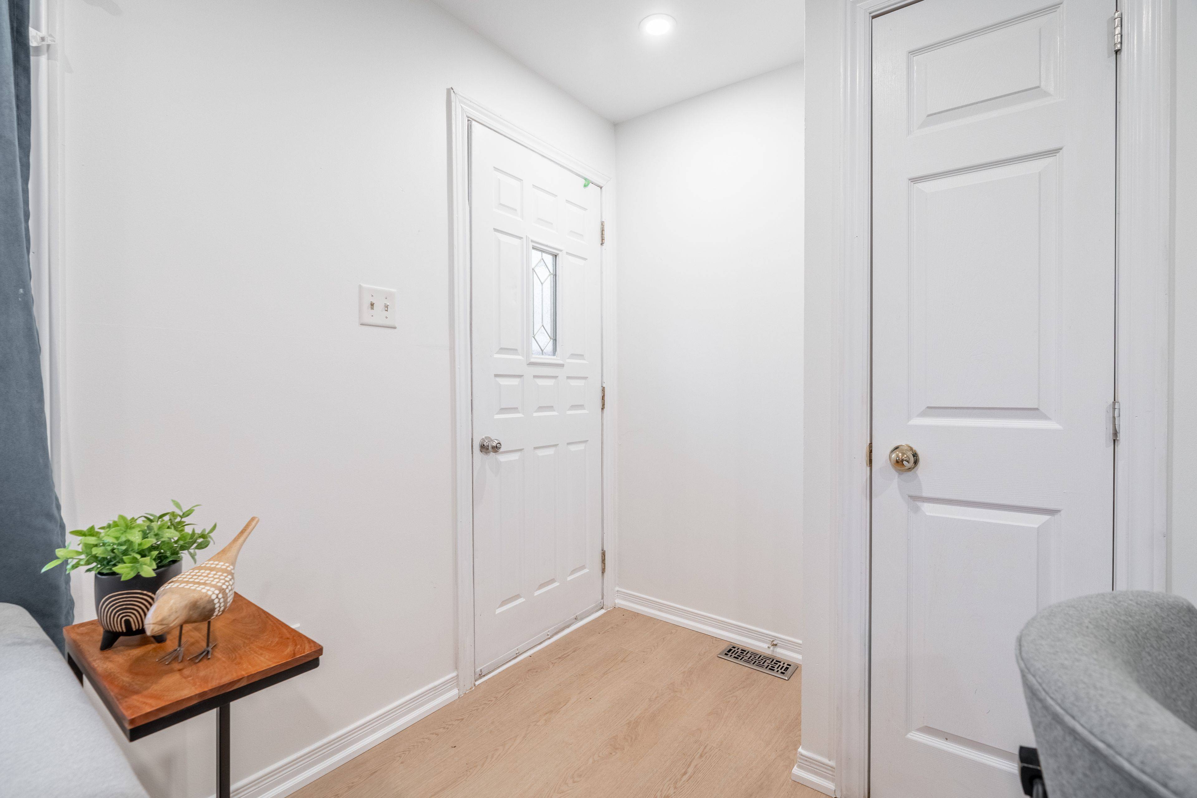 Brantford, ON N3S 4W9,283 Grey ST