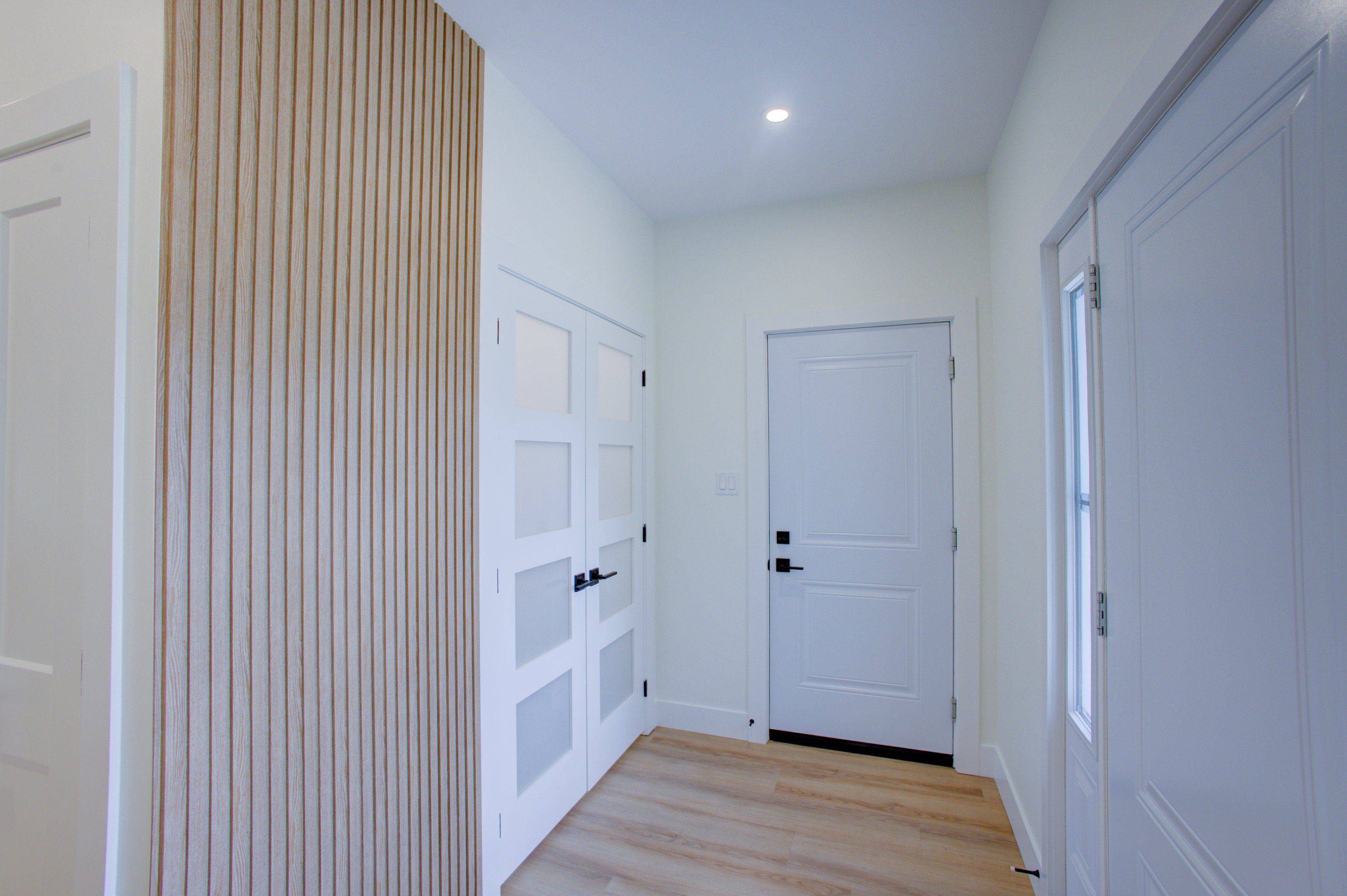 Kincardine, ON N2Z 1G4,1182 Queen ST #26