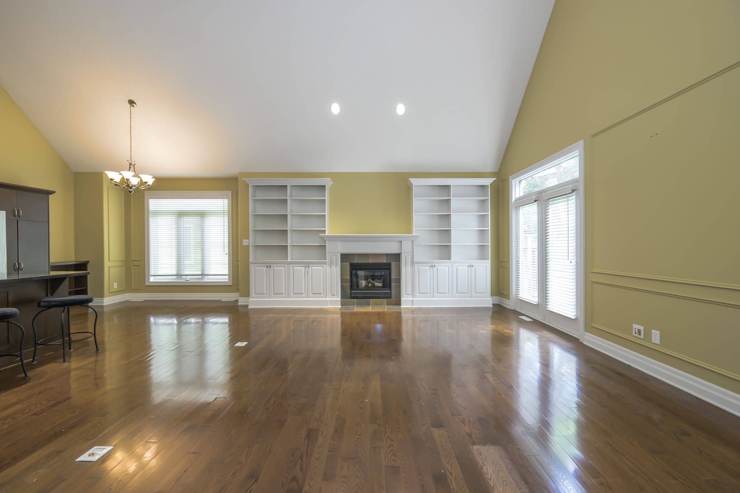 London North, ON N5X 4R3,124 North Centre RD #68