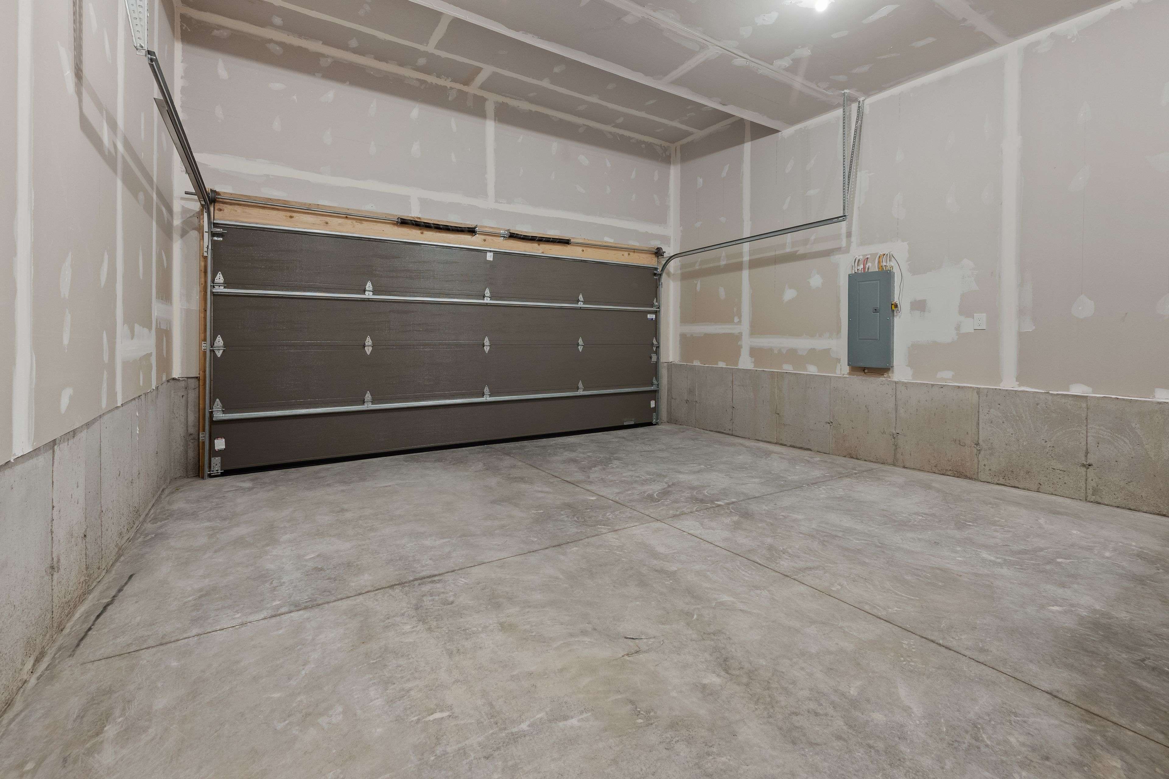 Kingston, ON K7P 0P8,921 Goodwin DR