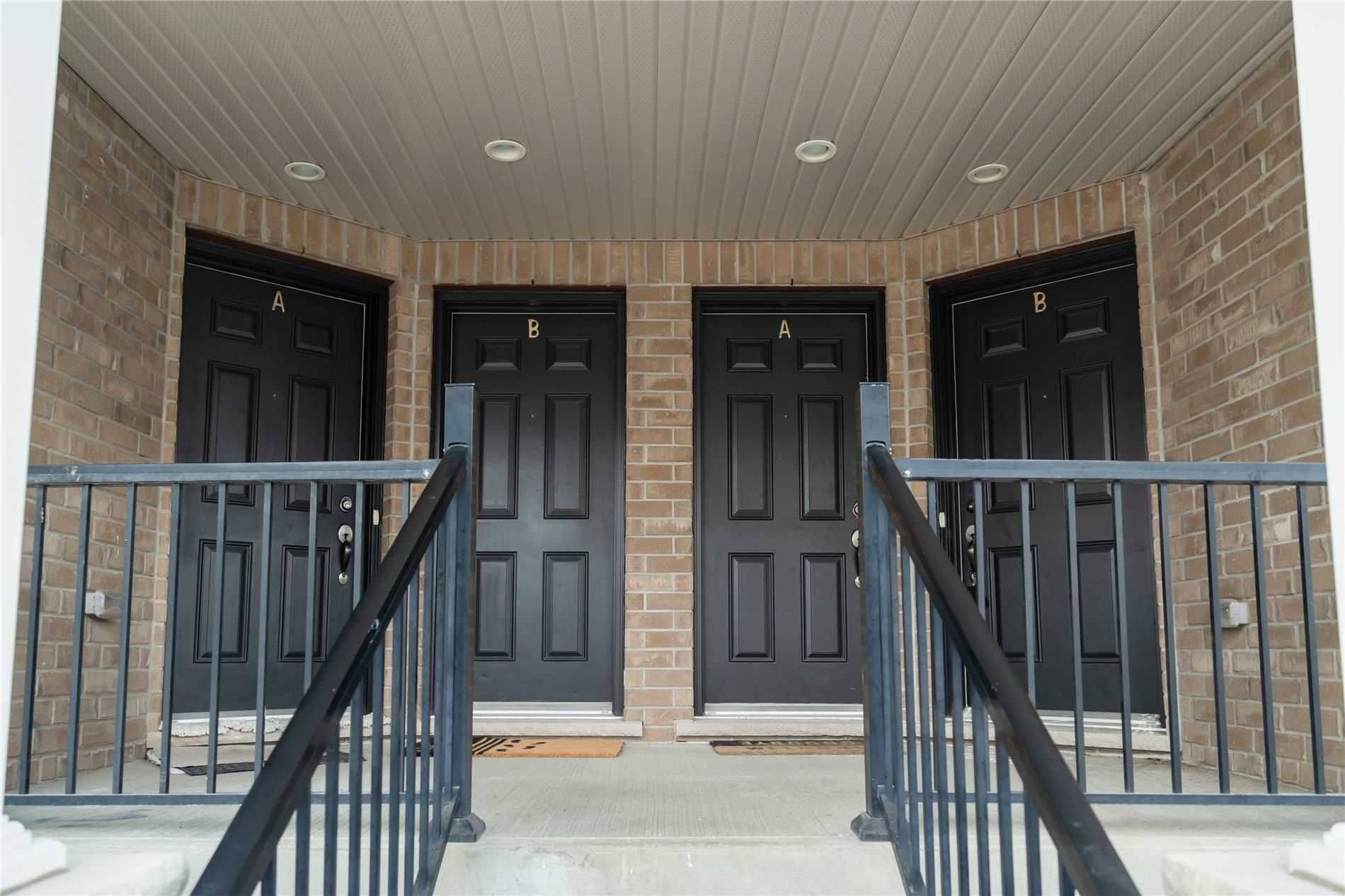 Guelph, ON N1E 0K4,15 Carere CRES #36B