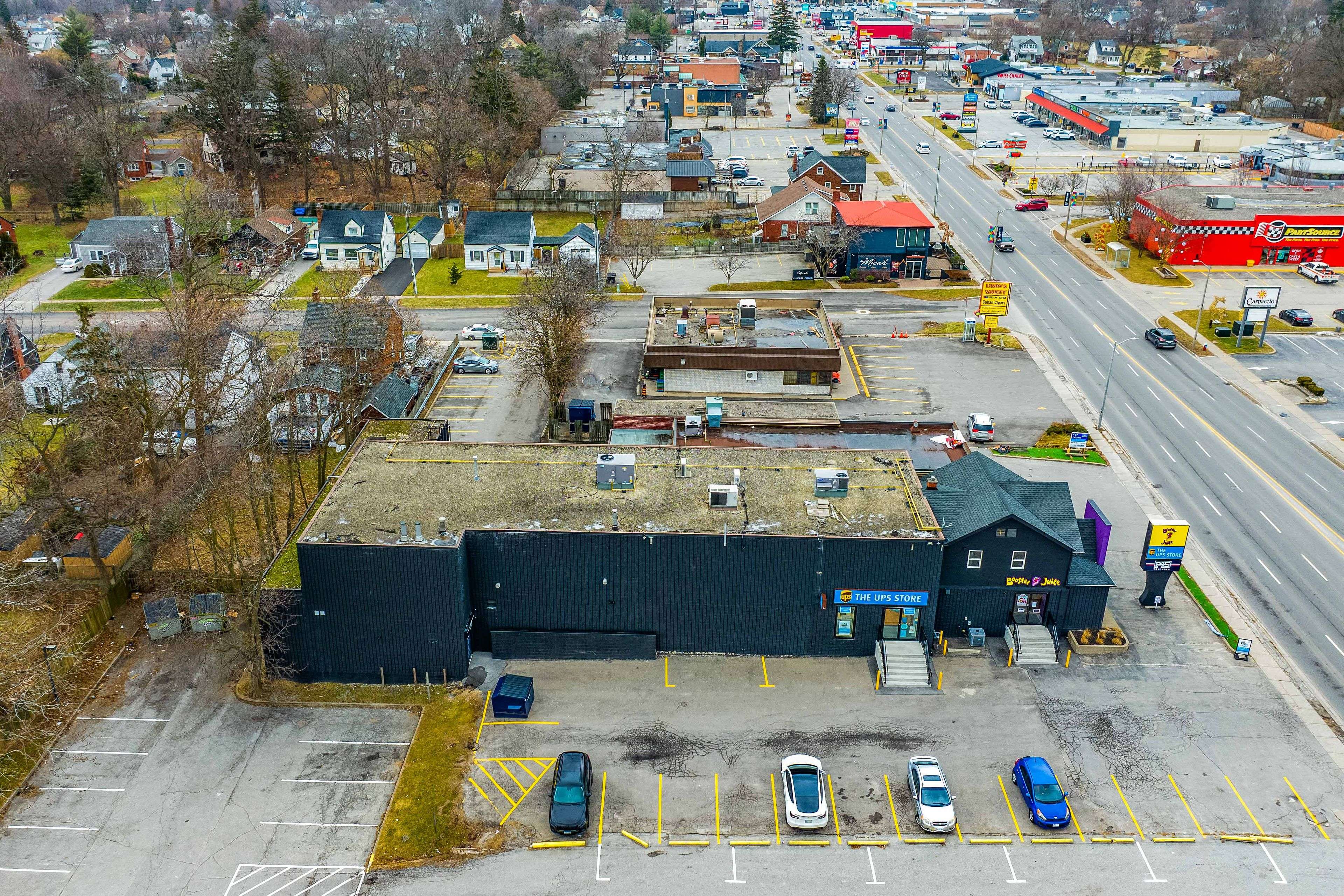 Niagara Falls, ON L2G 1V7,6853- 6871 Lundys LN