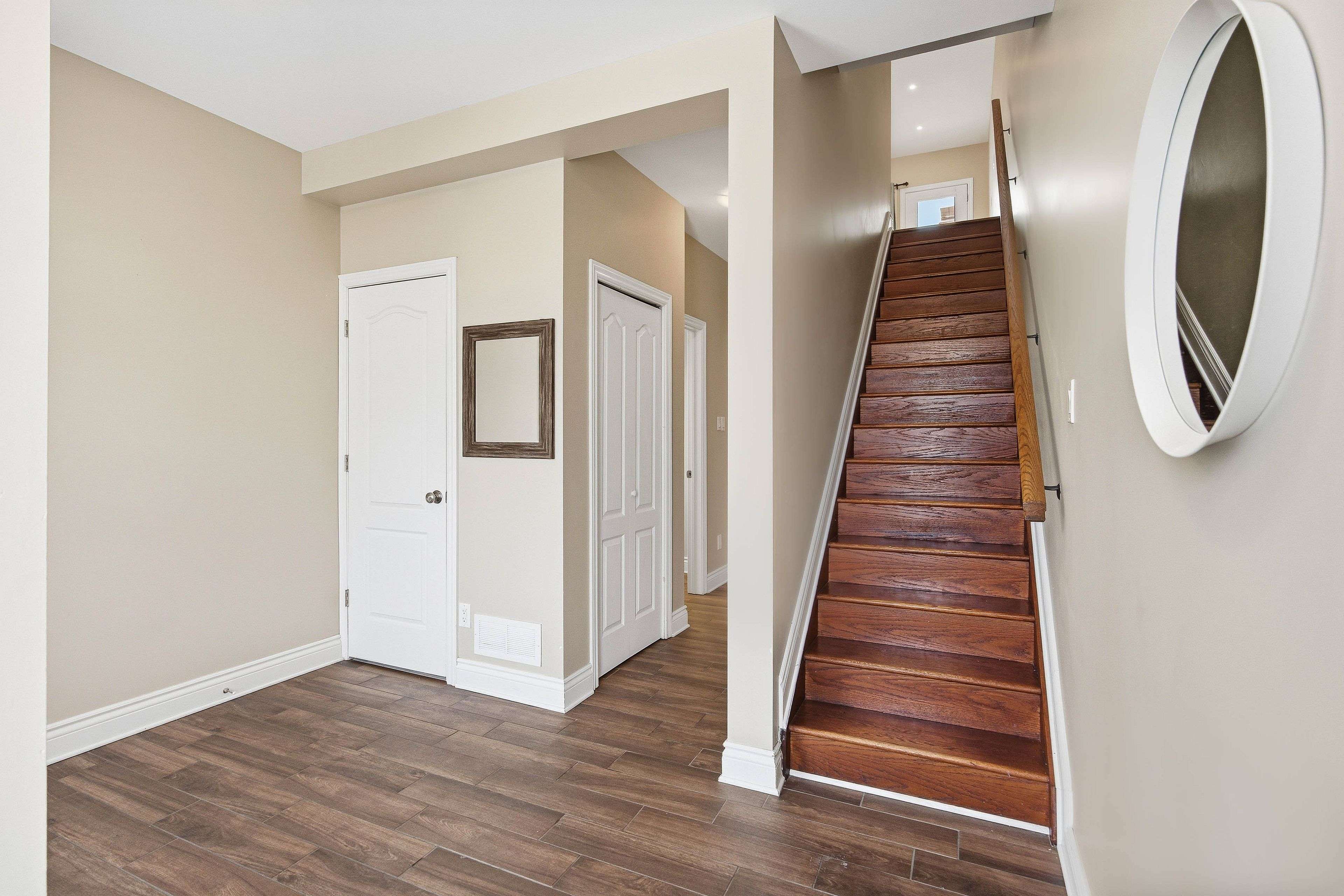 West Centre Town, ON K1R 0B4,290 Cambridge ST