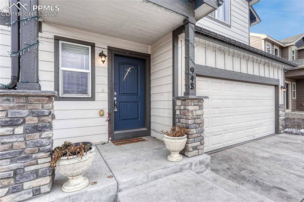 Colorado Springs, CO 80915,948 Bidwell DR