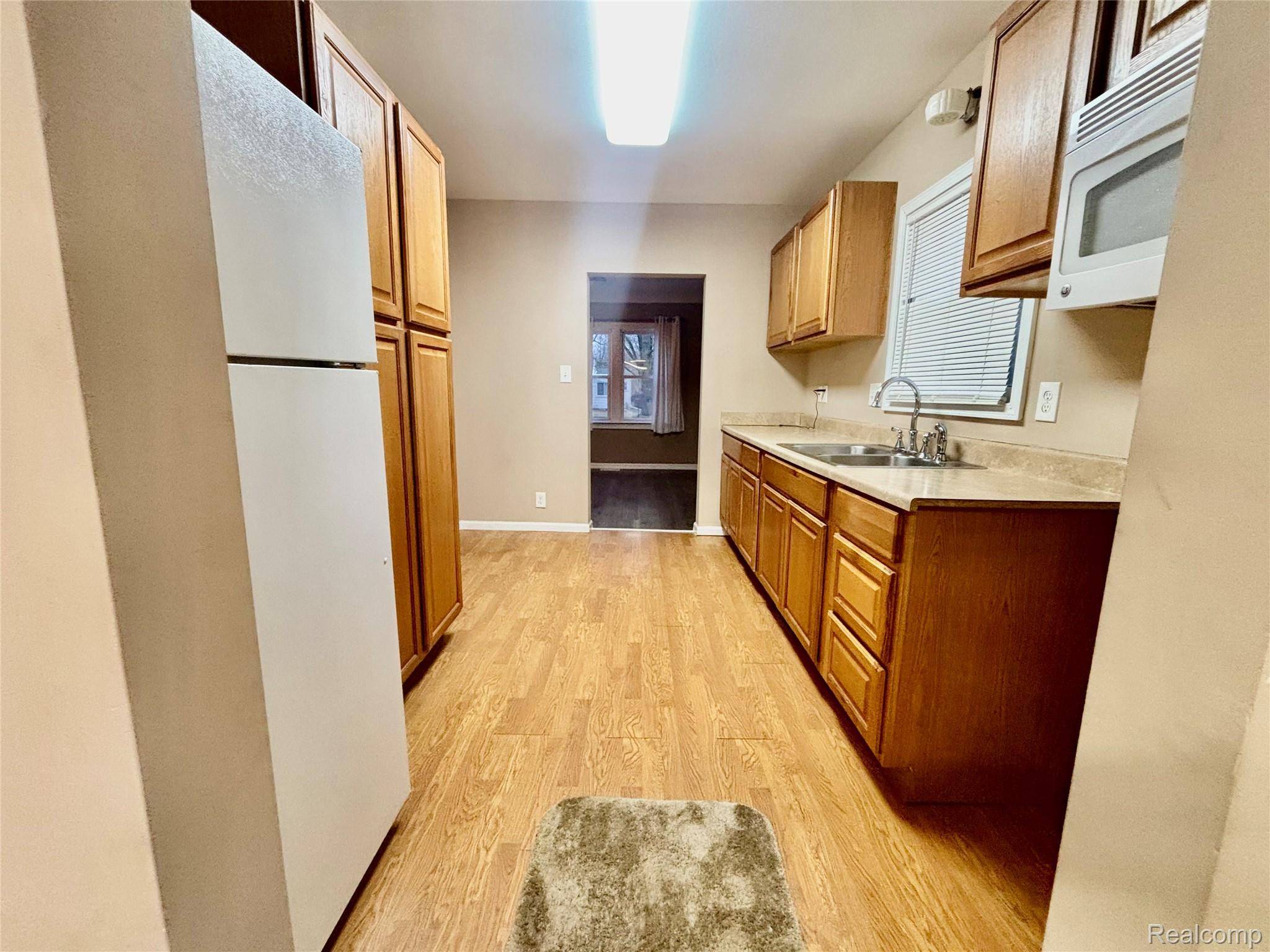 Taylor, MI 48180,11216 Cape Cod ST