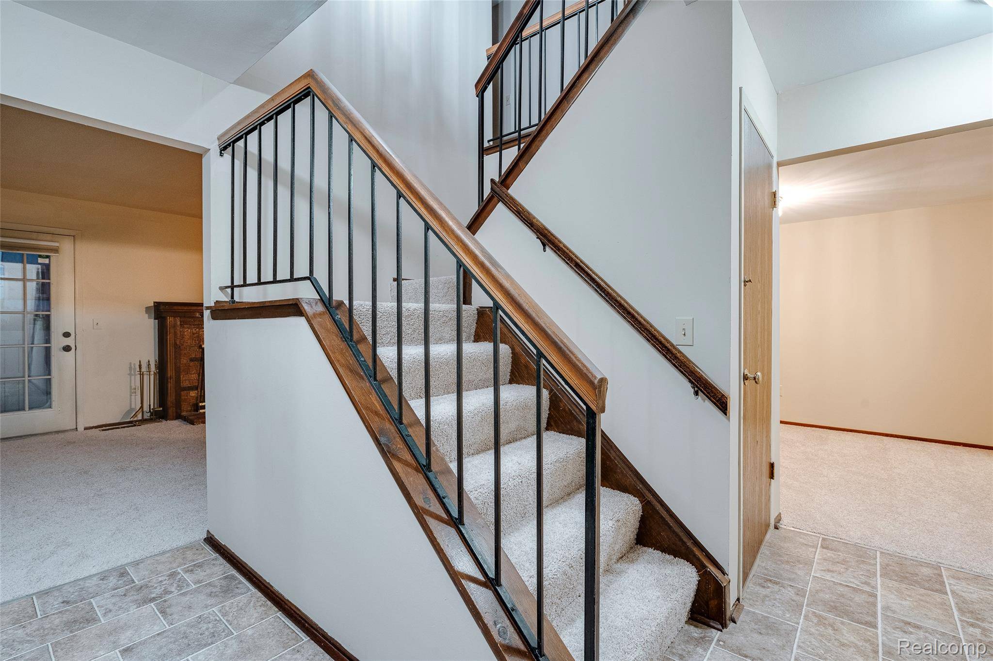 Novi, MI 48167,21330 E Glen Haven CIR