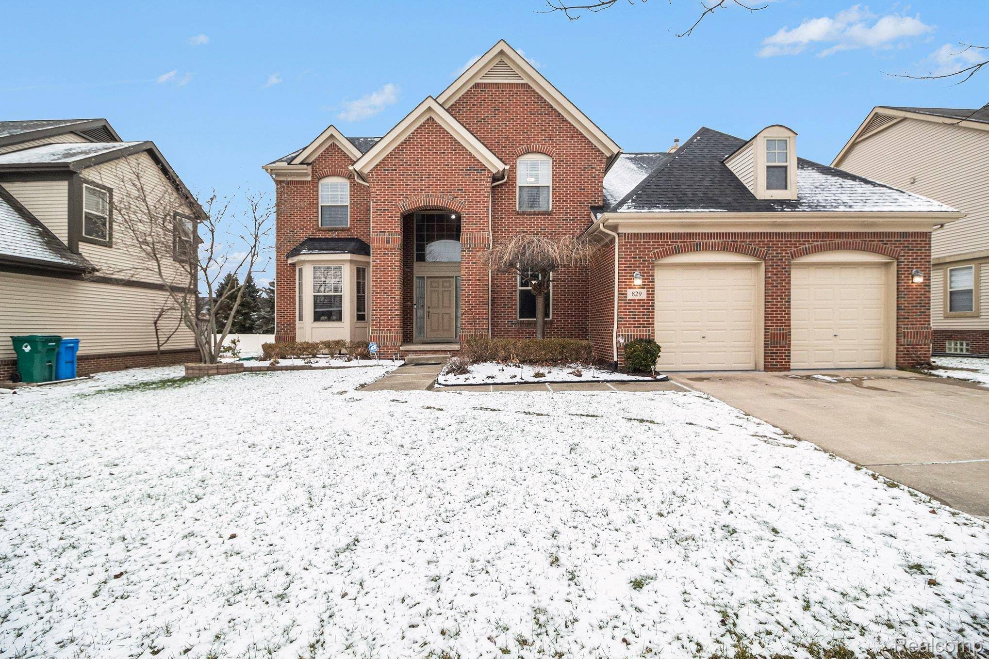 Commerce Twp, MI 48390,829 Grandview DR