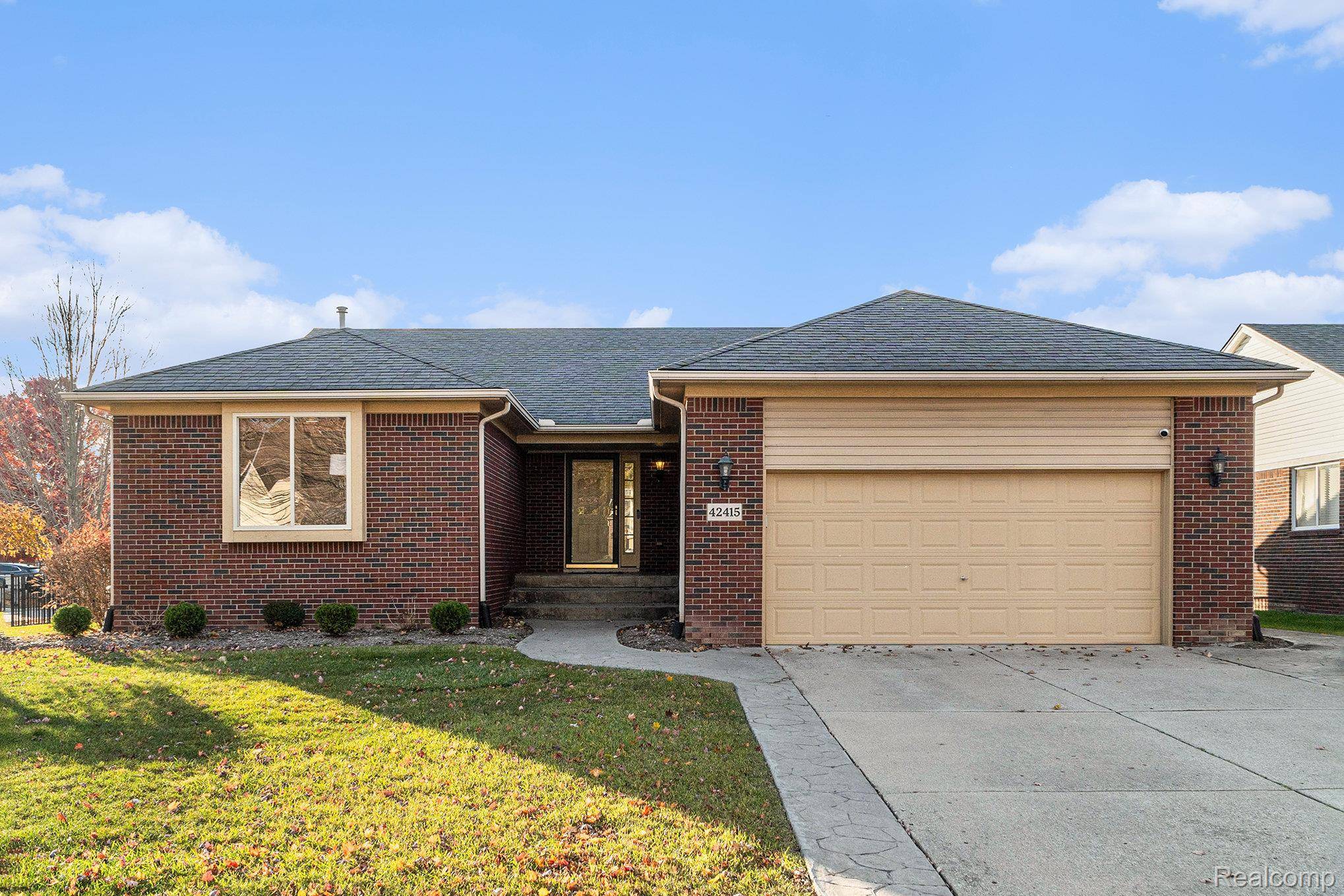 Clinton Township, MI 48036,42415 Colorado DR