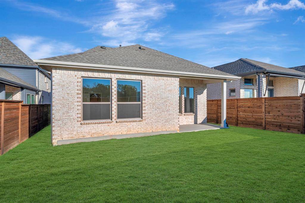 Mesquite, TX 75181,2025 Lone Oak Trail