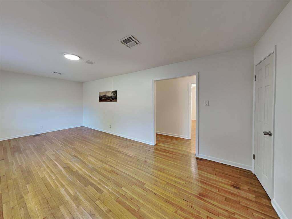 Benbrook, TX 76126,1019 Park Center Street