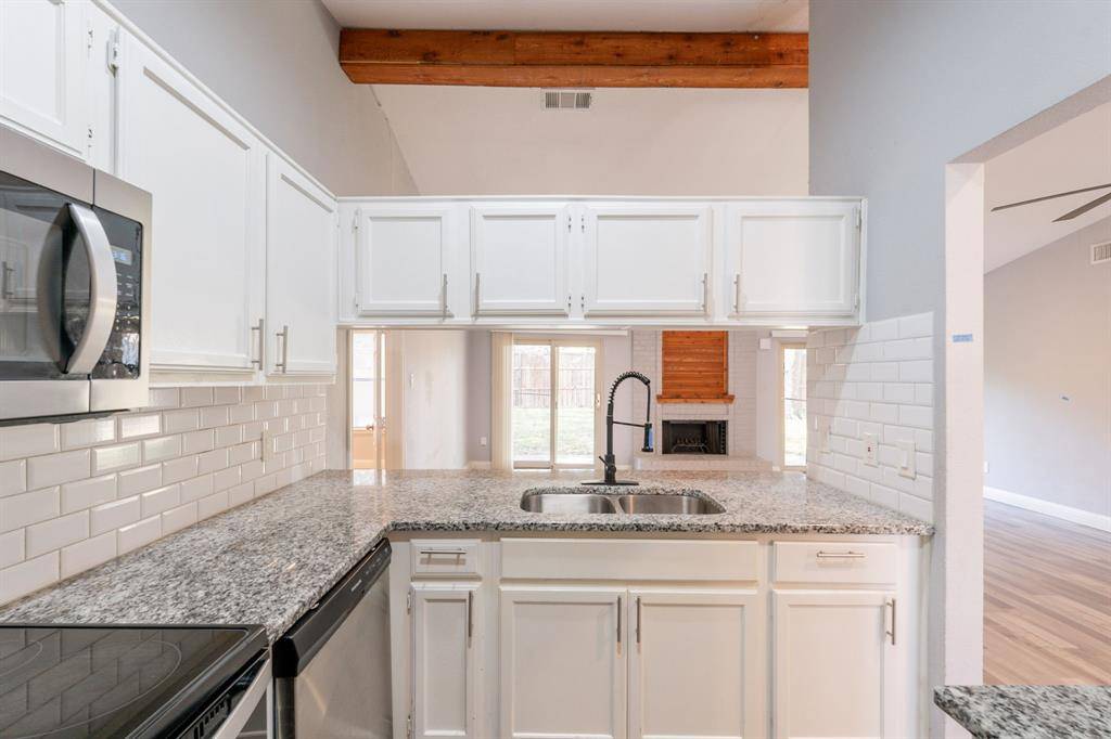 Arlington, TX 76018,5300 Virburnum Court