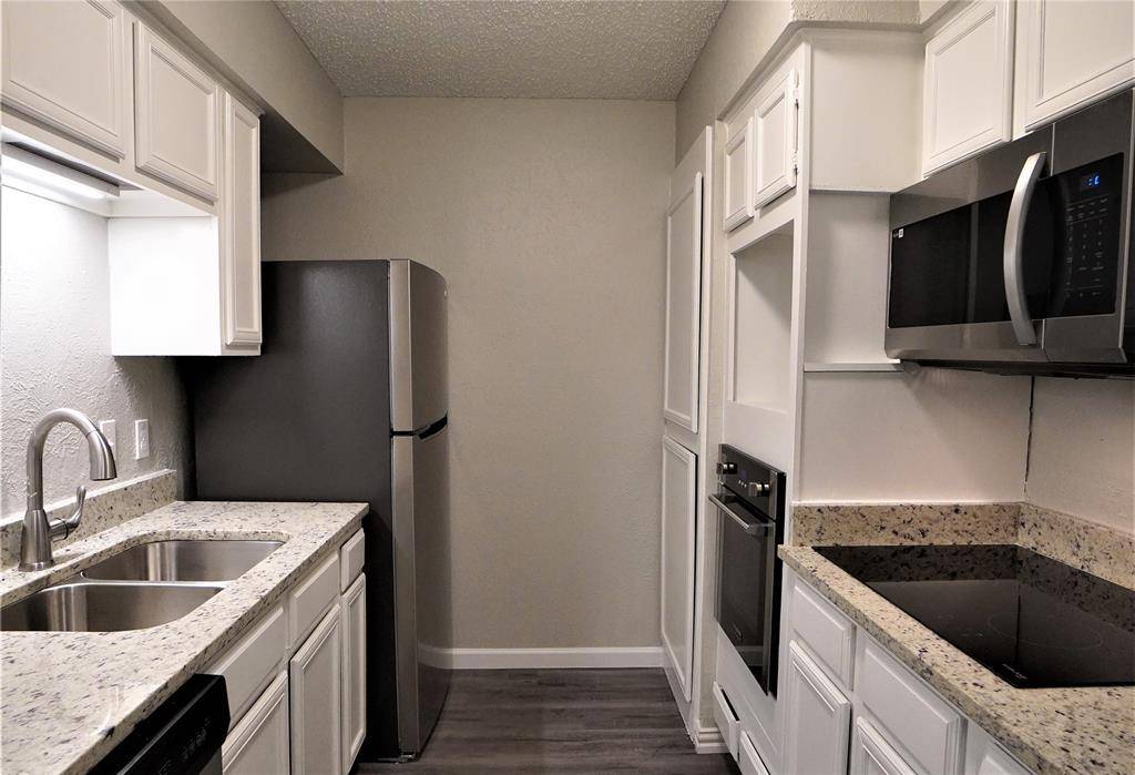 Dallas, TX 75243,9696 Walnut Street #207