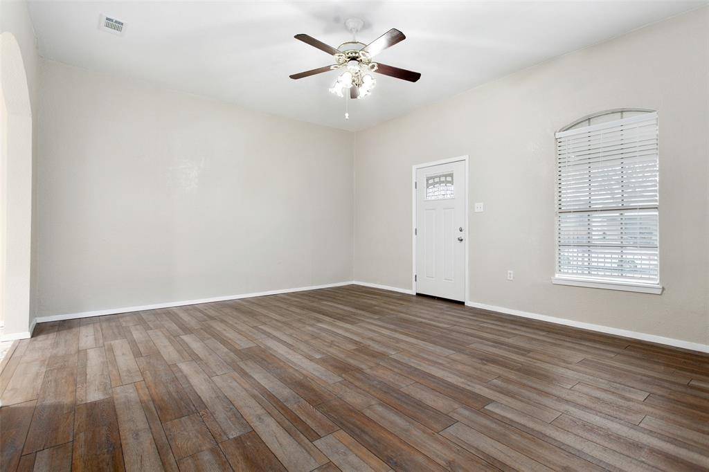 Dallas, TX 75214,111 S Henderson Avenue