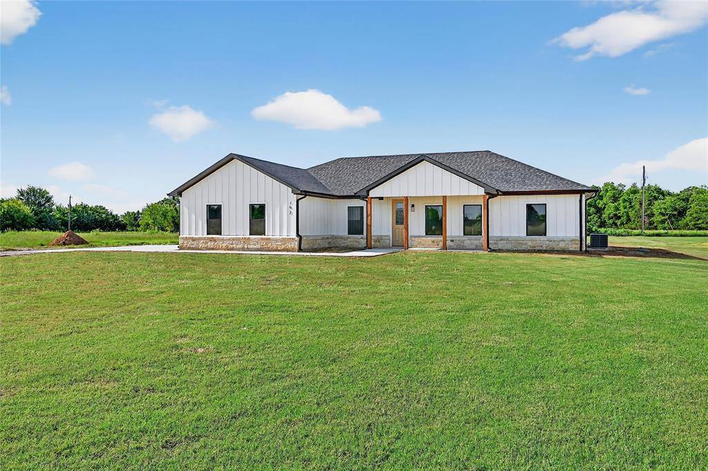 Sadler, TX 76264,192 Brooks Lane