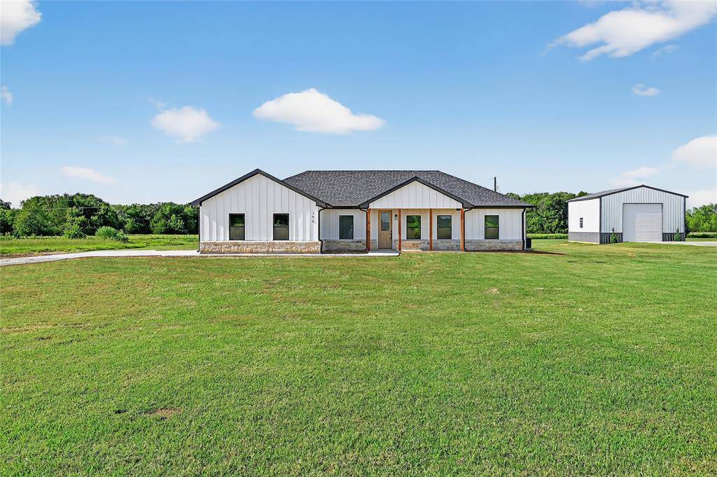 Sadler, TX 76264,192 Brooks Lane