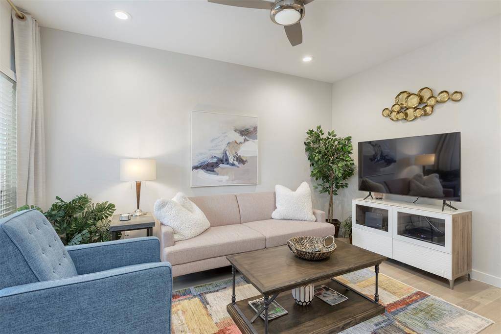 Dallas, TX 75254,5100 Verde Valley Lane #135