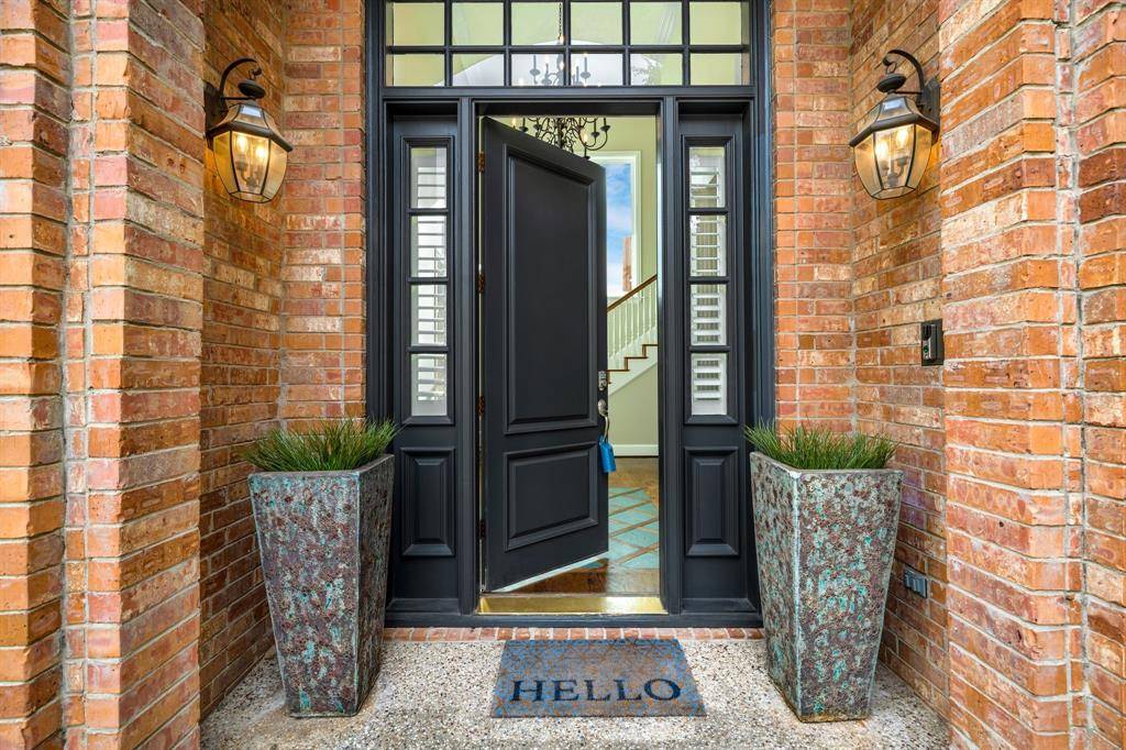 Plano, TX 75093,5972 Campus Court