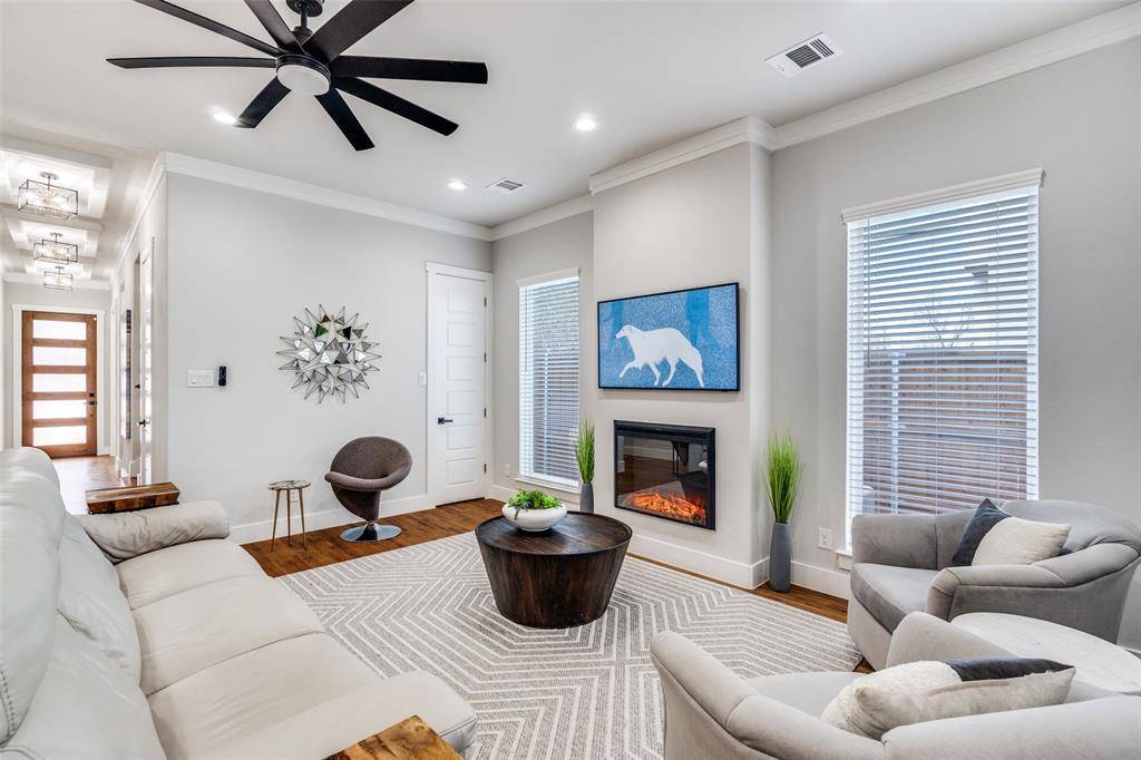 Dallas, TX 75203,518 Crete Street