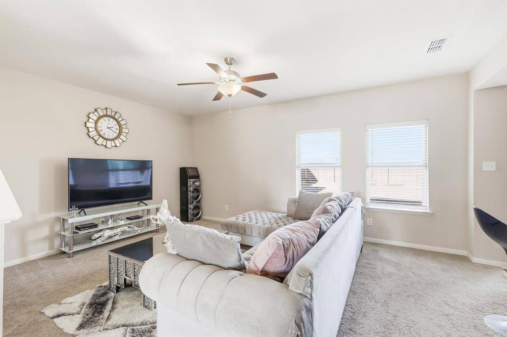 Anna, TX 75409,227 Curt Street