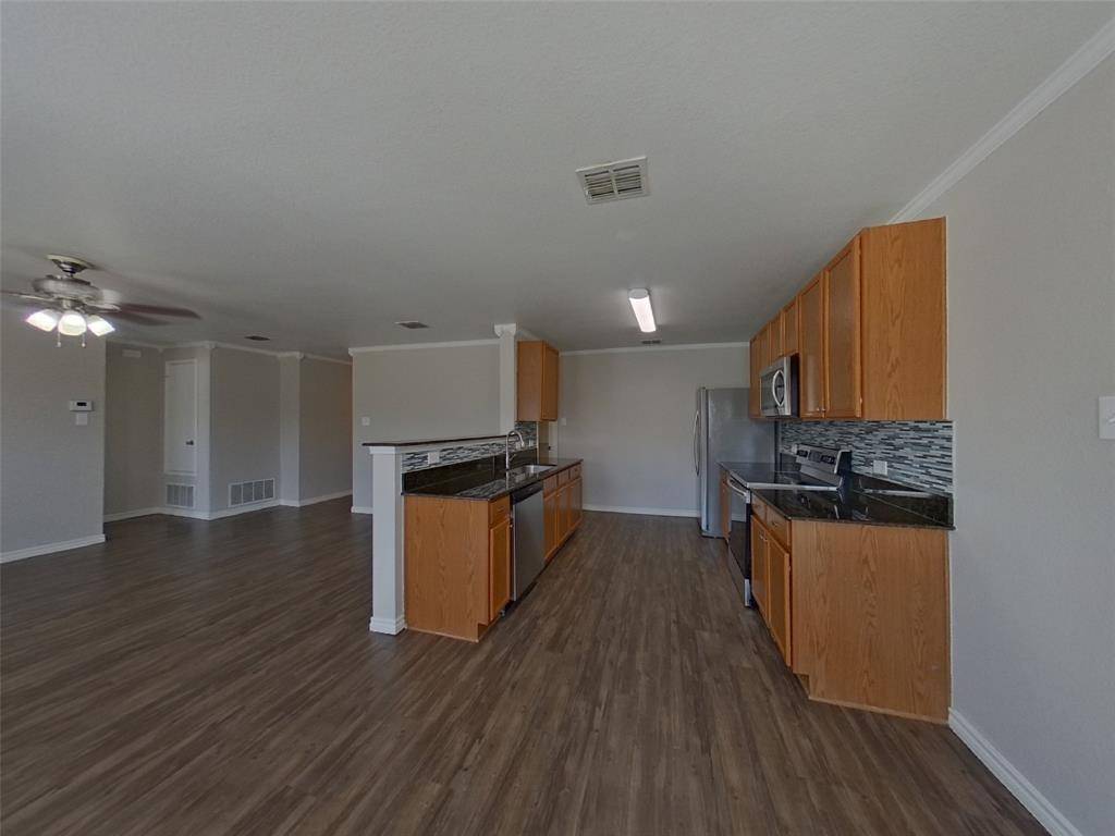 Fort Worth, TX 76140,1448 Castle Ridge Road