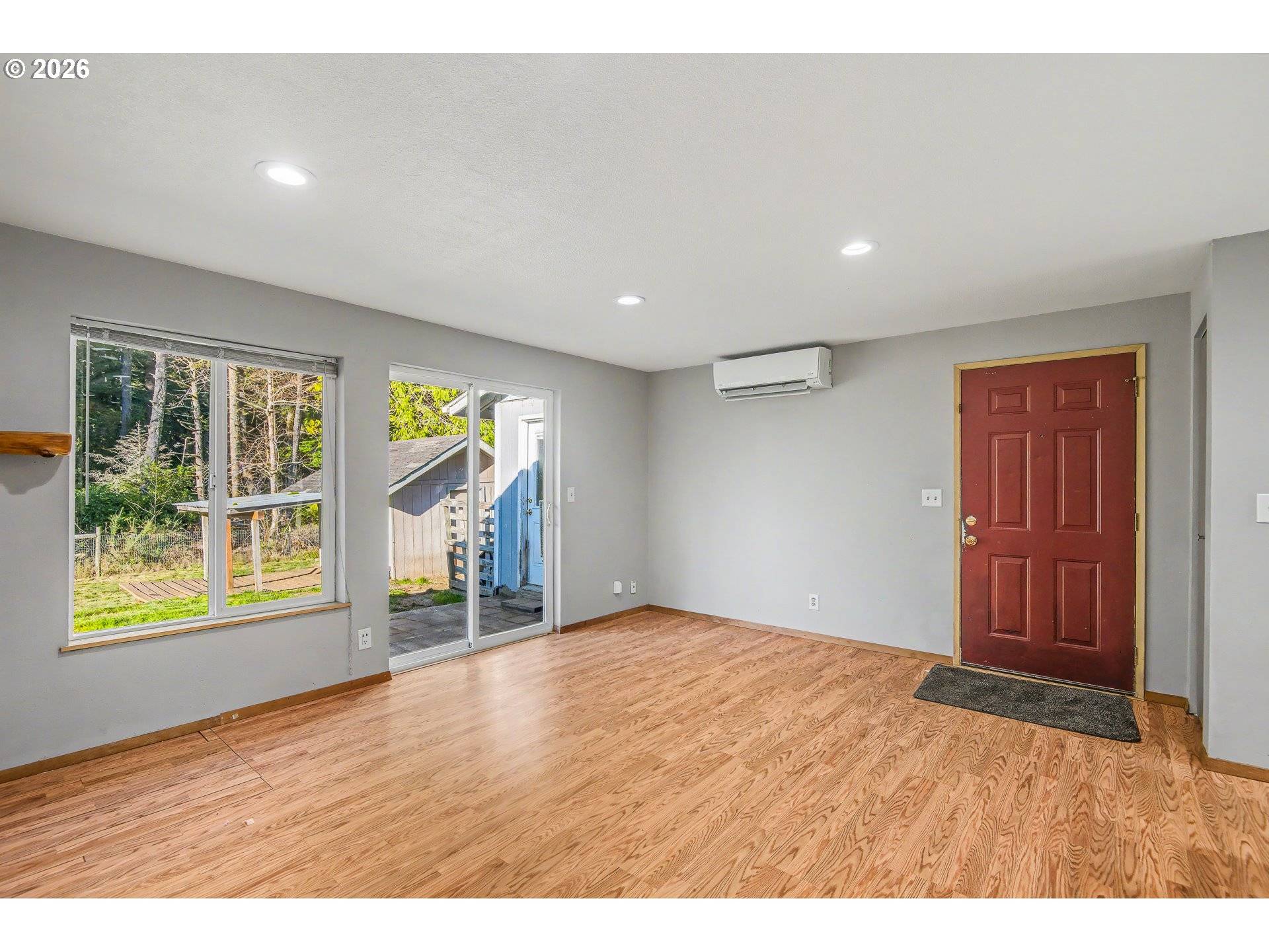 Florence, OR 97439,2937 MUNSEL LAKE RD