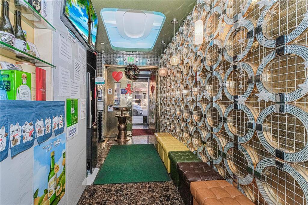 Brooklyn, NY 11204,6115 20th AVE