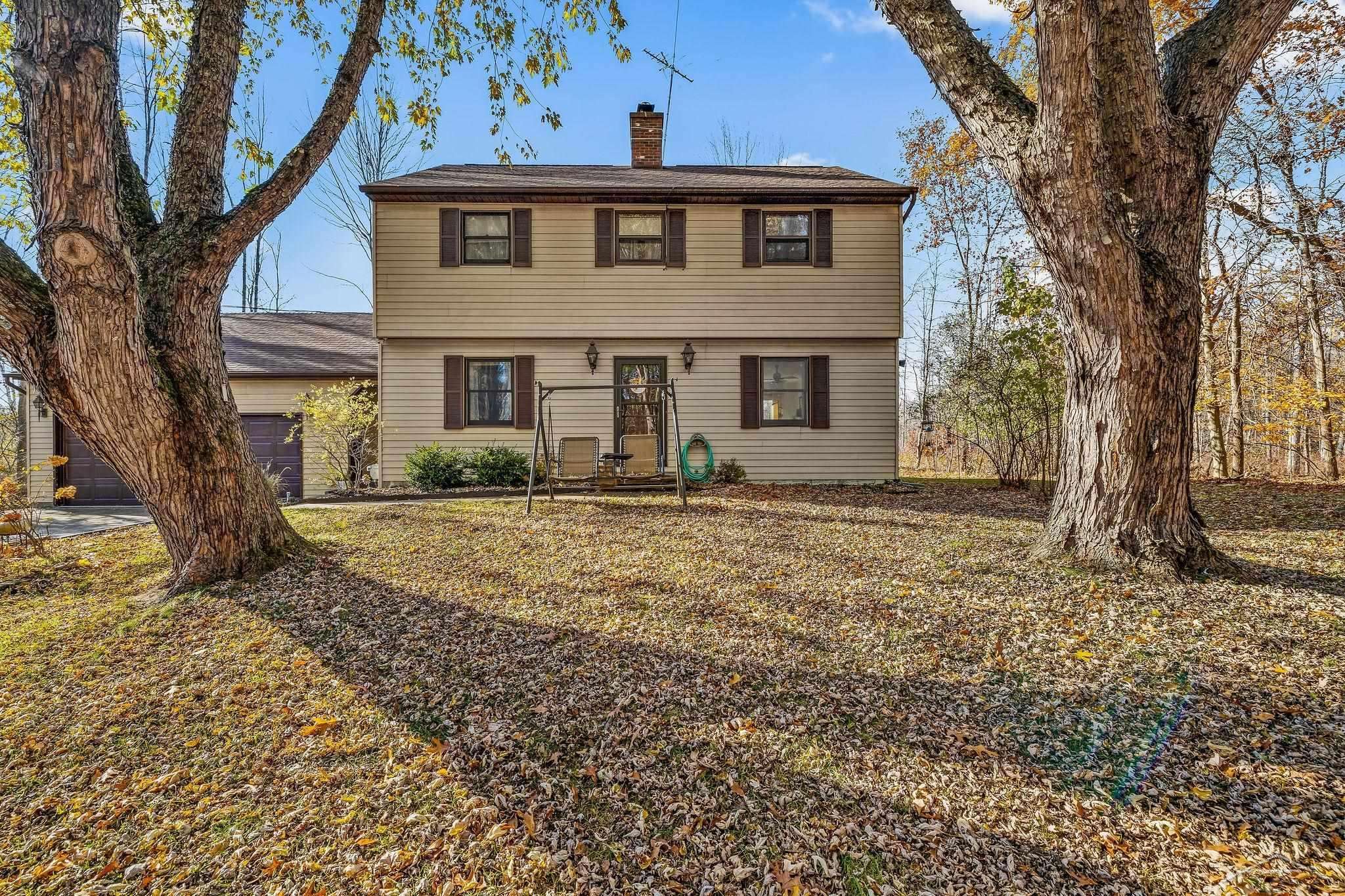 Midland, MI 48640,1305 E Pine River RD