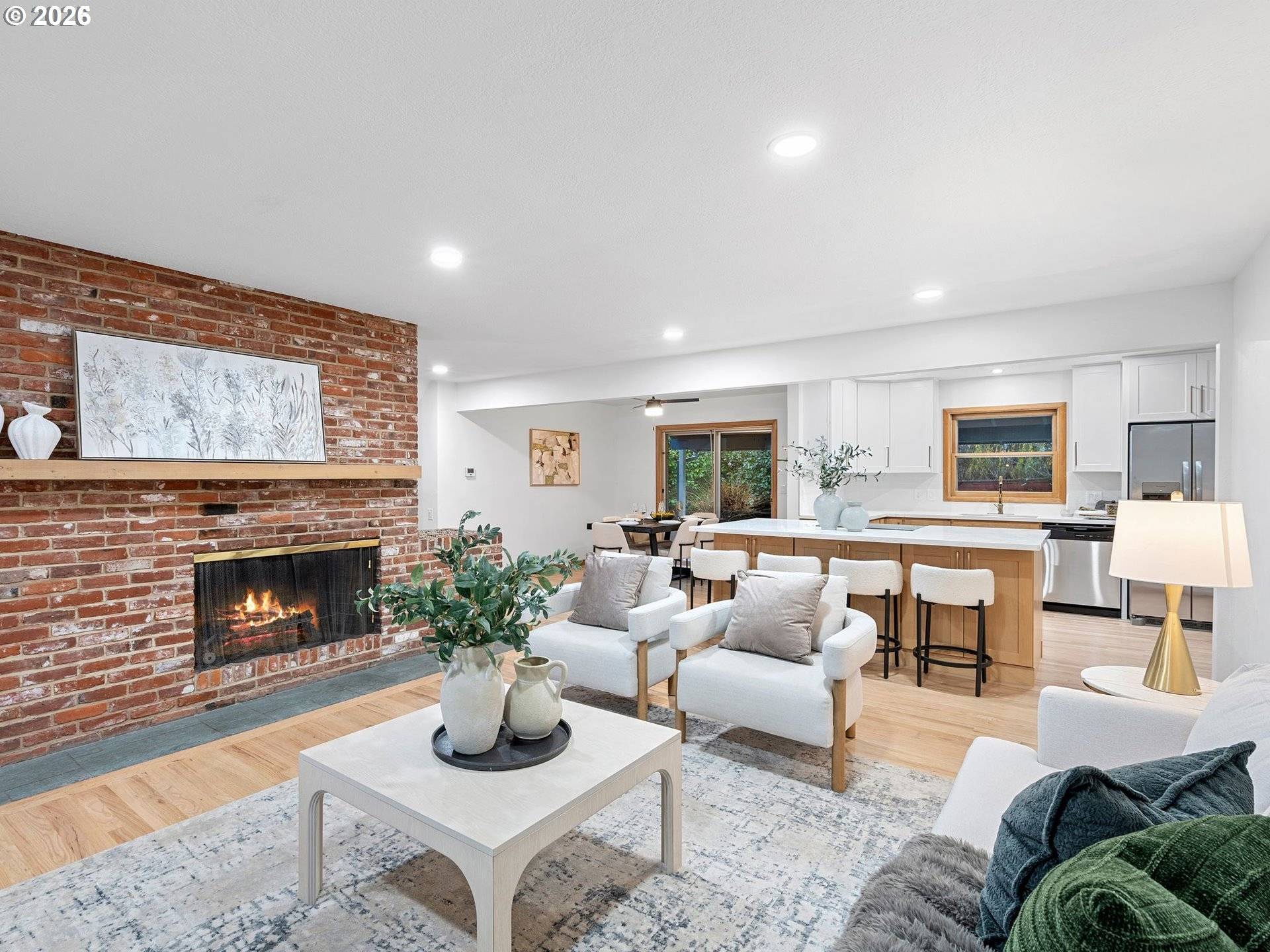 Lake Oswego, OR 97034,1760 KILKENNY DR