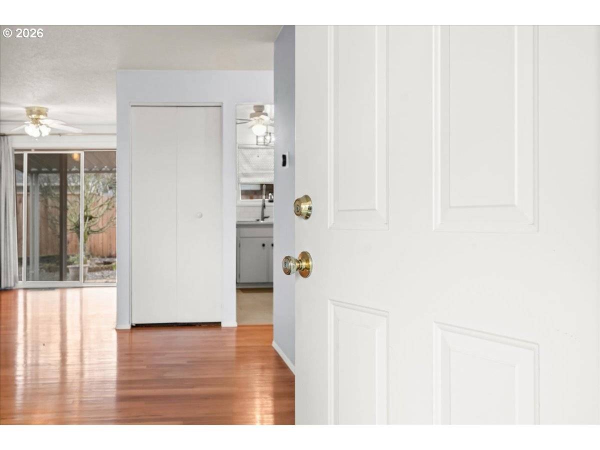 Woodburn, OR 97071,1386 UMPQUA RD