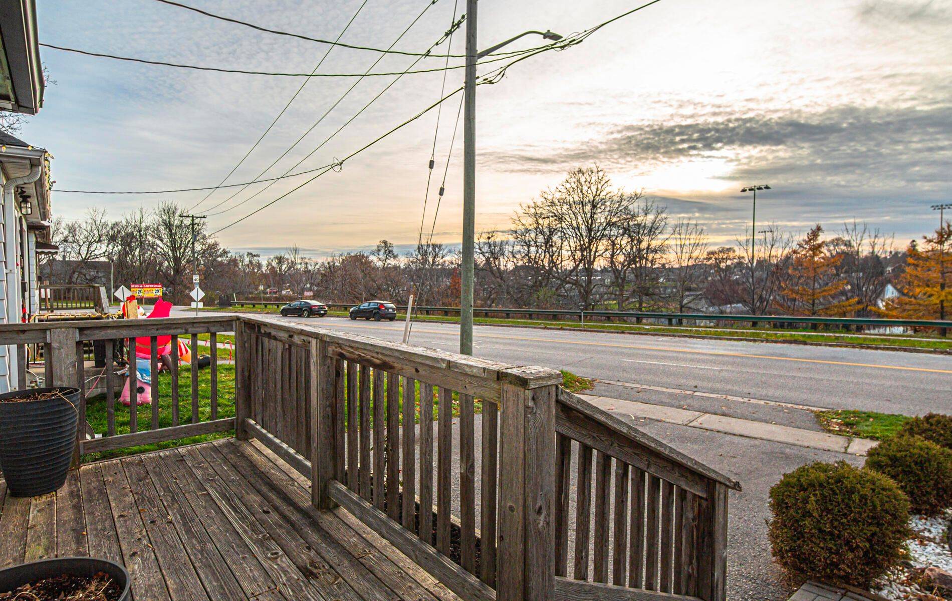 Oshawa, ON L1G 3Z8,113 Kaiser CRES