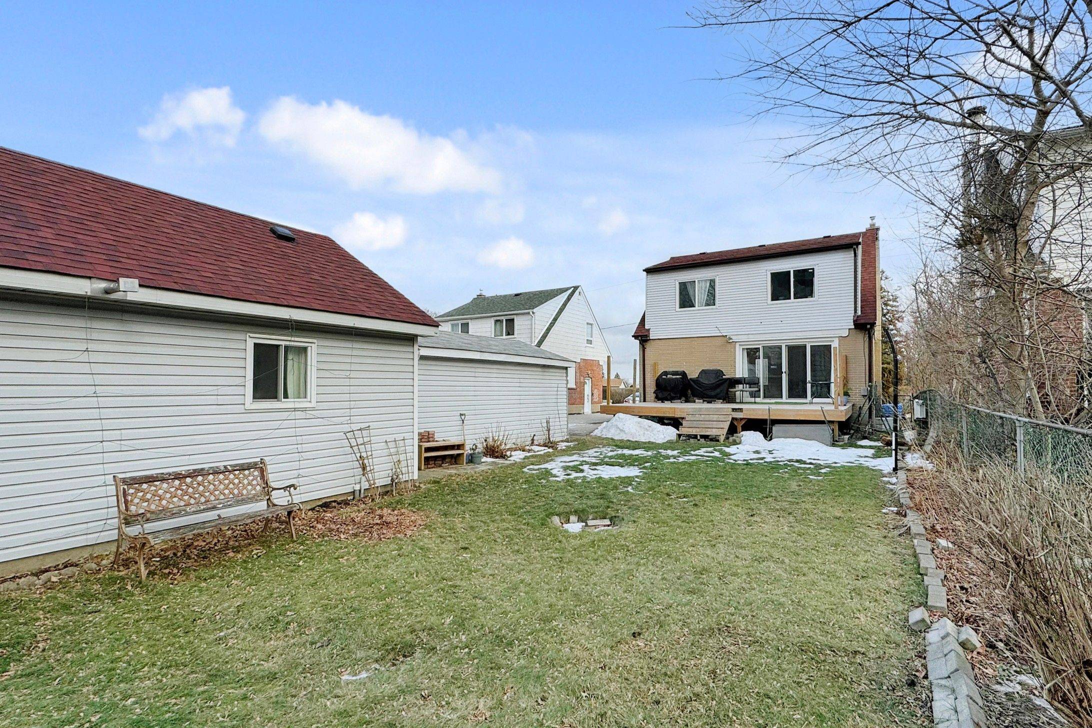 Toronto E04, ON M1K 4N3,46 Glenshephard DR