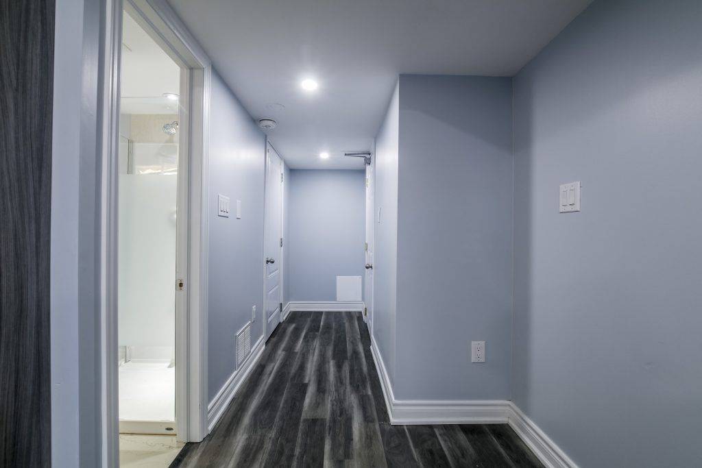 Toronto E09, ON M1G 2P1,90 Mountland DR #2BR-Bsmt