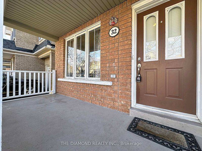 Ajax, ON L1Z 1Z1,32 Marriner CRES