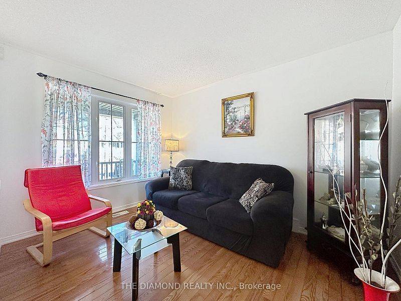 Ajax, ON L1Z 1Z1,32 Marriner CRES