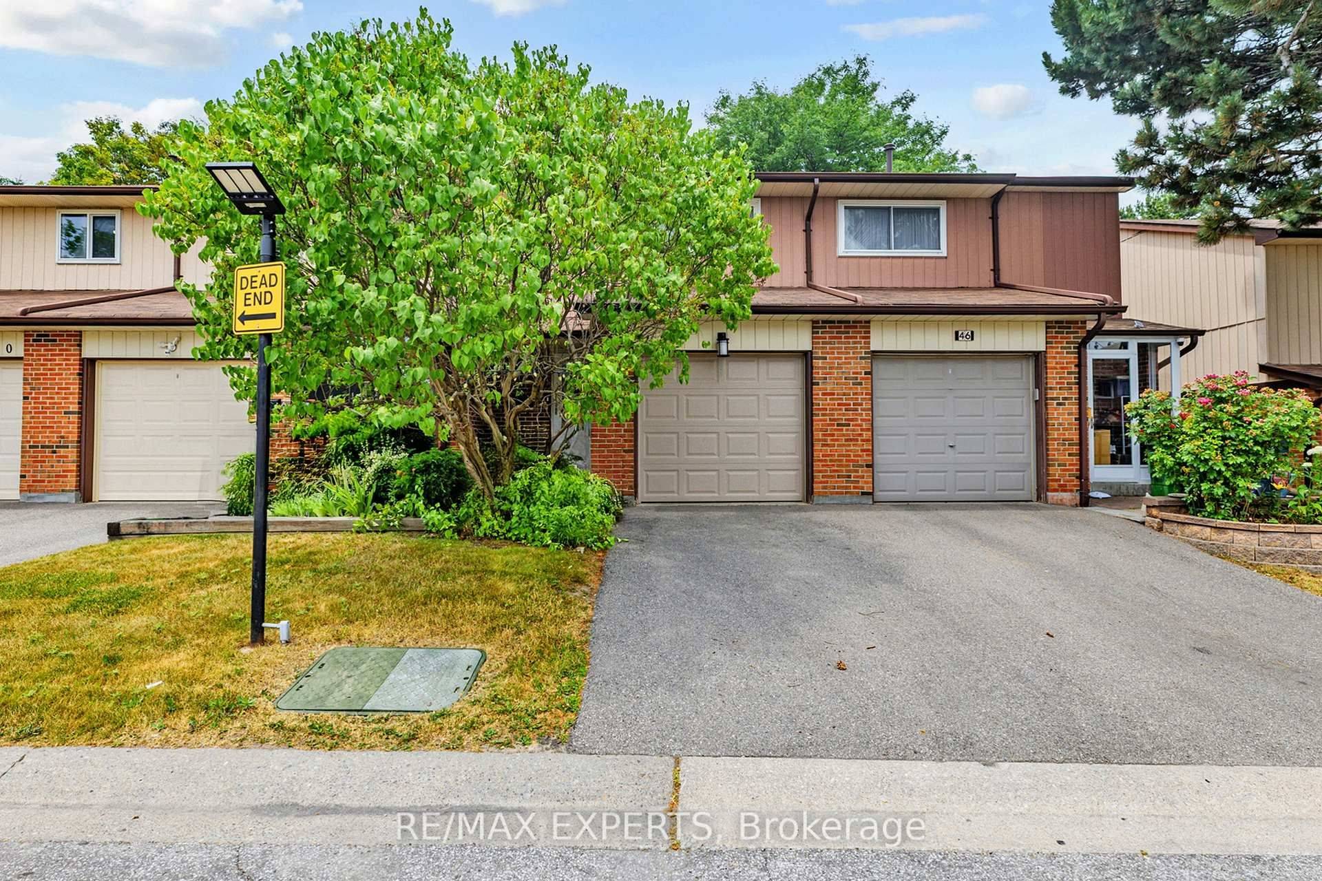 Toronto E04, ON M1P 2W5,30 Dundalk DR #44