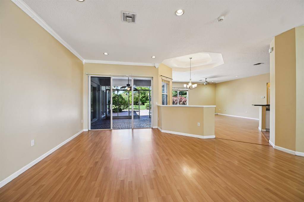 Davie, FL 33330,4181 SW 141st Ave