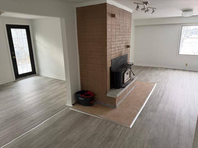 Georgina, ON L4P 2T3,207 Bayview AVE