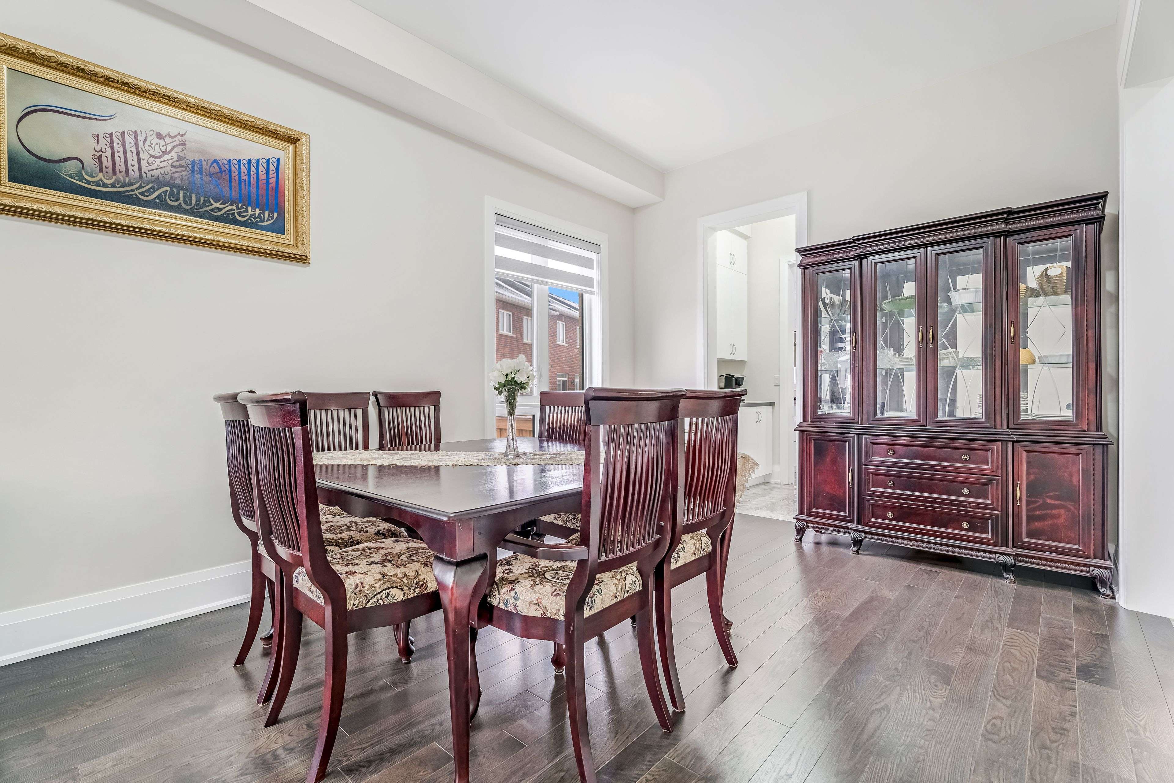 Bradford West Gwillimbury, ON L3Z 4K4,49 Westlake CRES