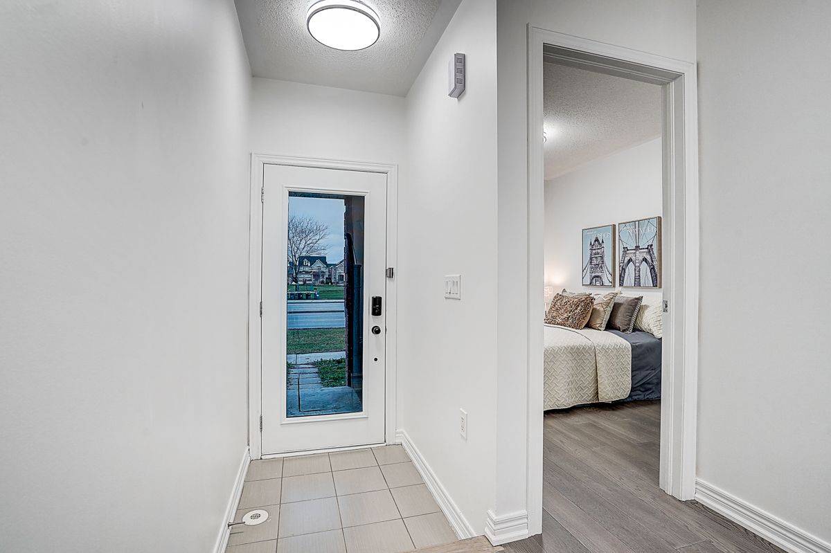 Markham, ON L6C 0N3,10008 Mccowan RD