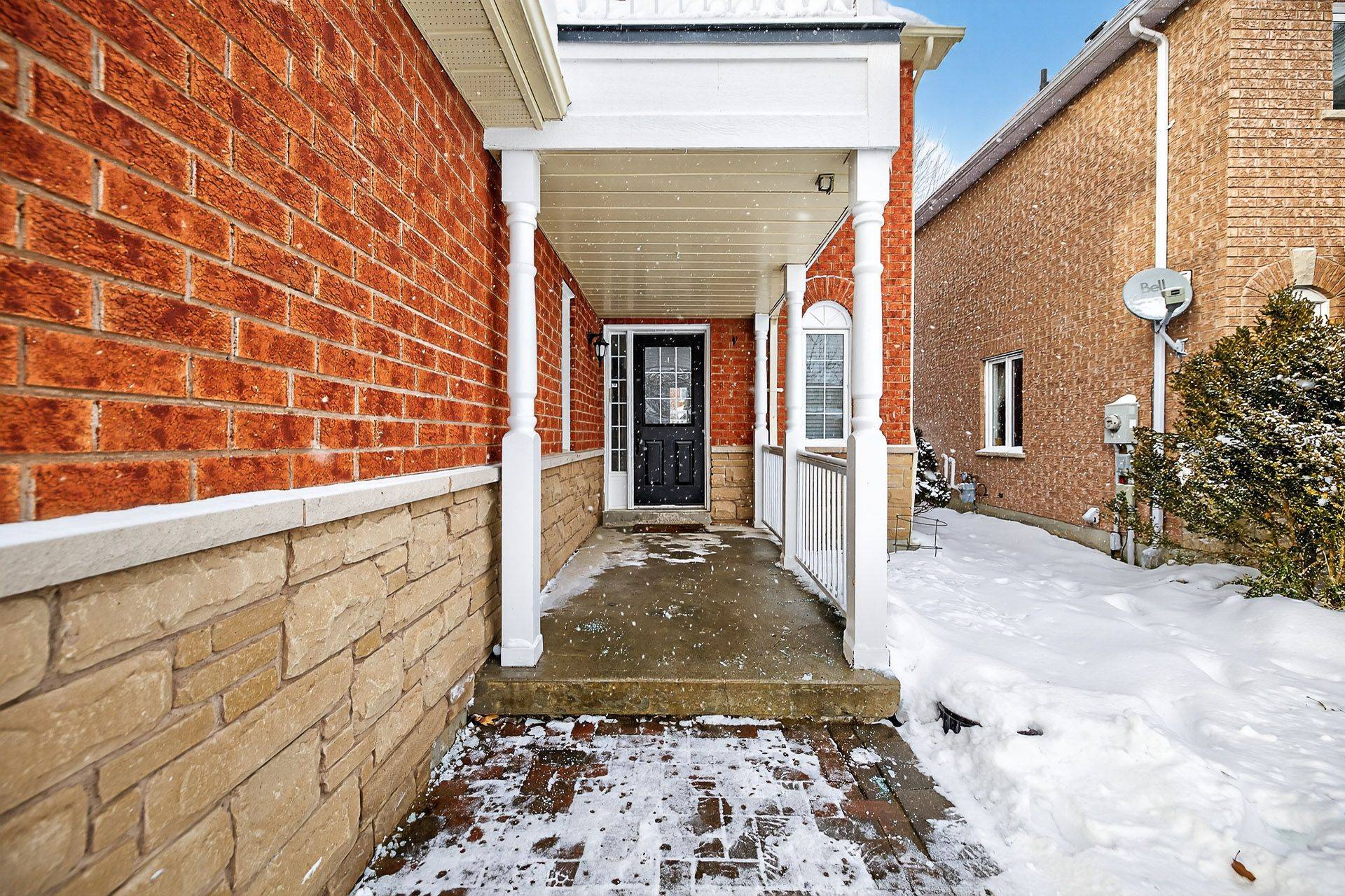 Uxbridge, ON L9P 1X8,57 Bolster LN