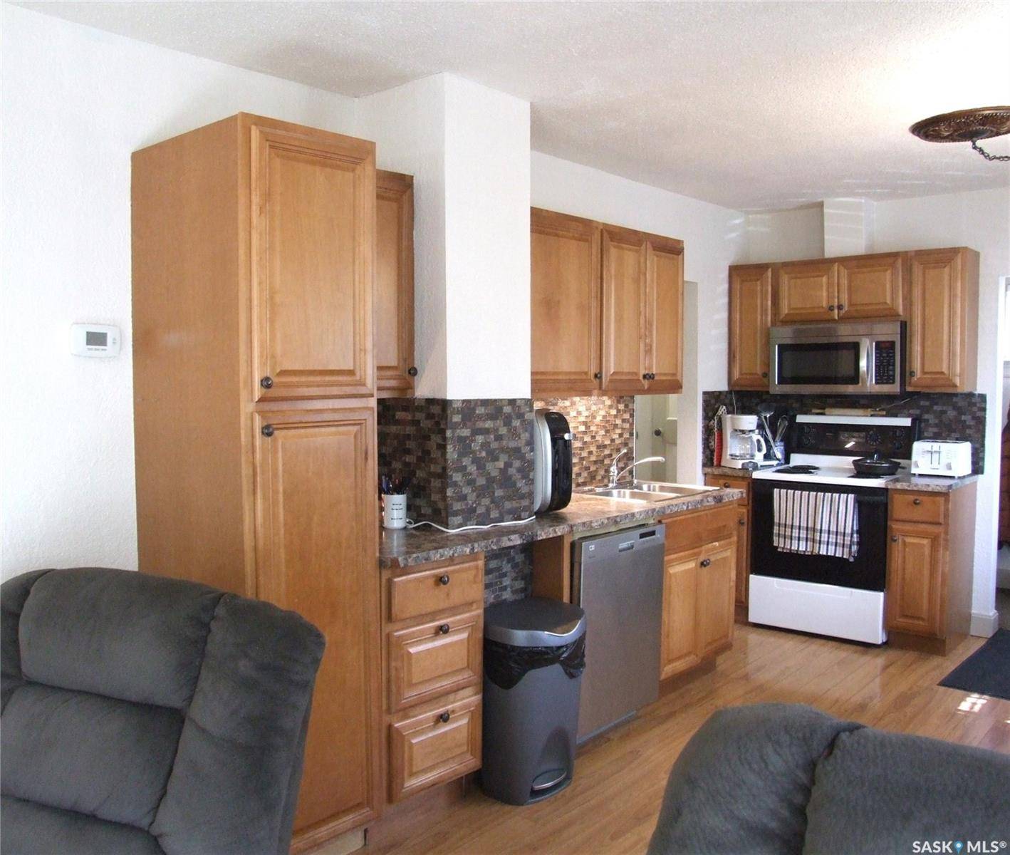 Leader, SK S0N 1H0,115 1st STREET E