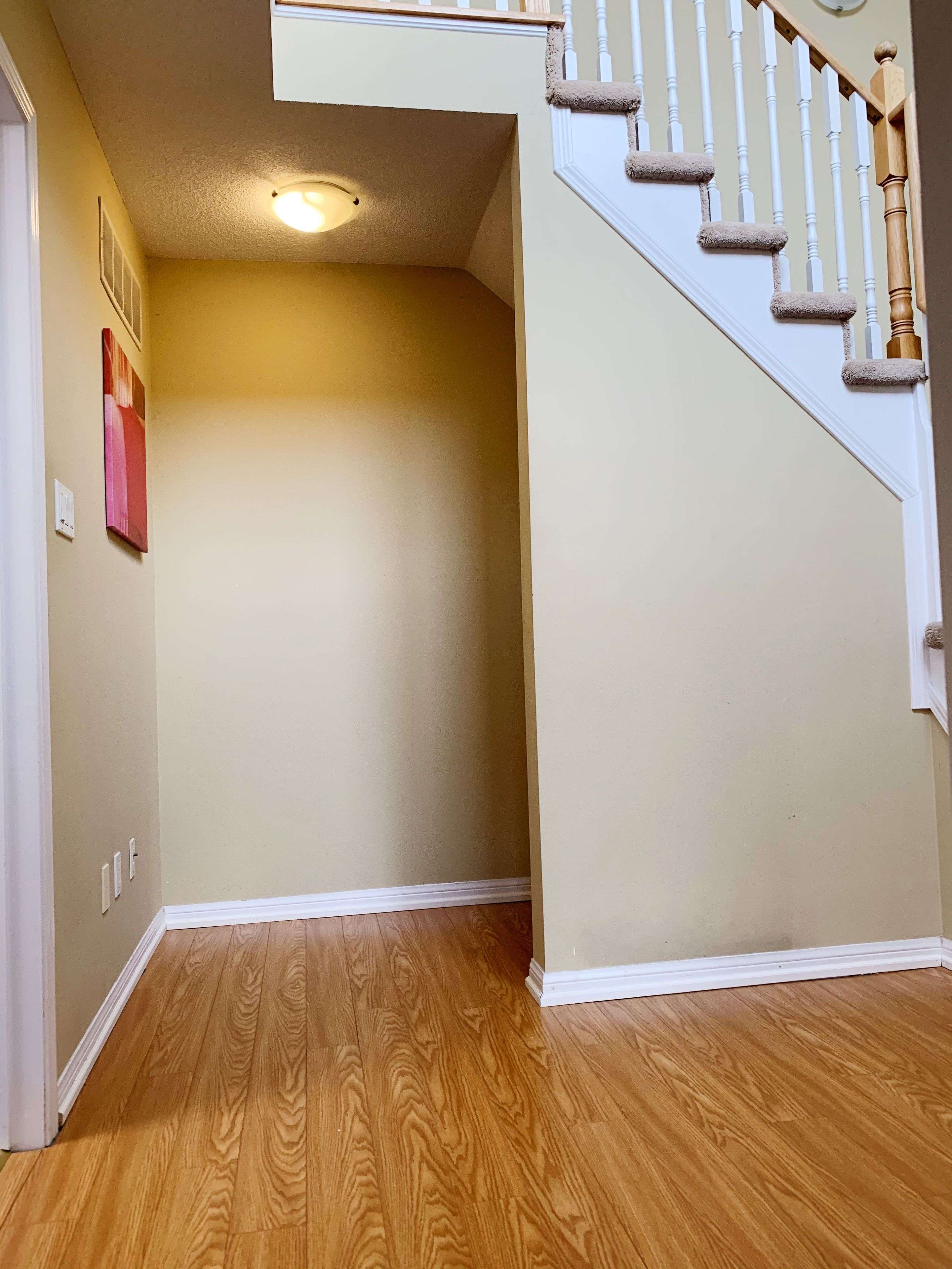 Toronto W01, ON M6K 1X3,15 Laidlaw ST #622