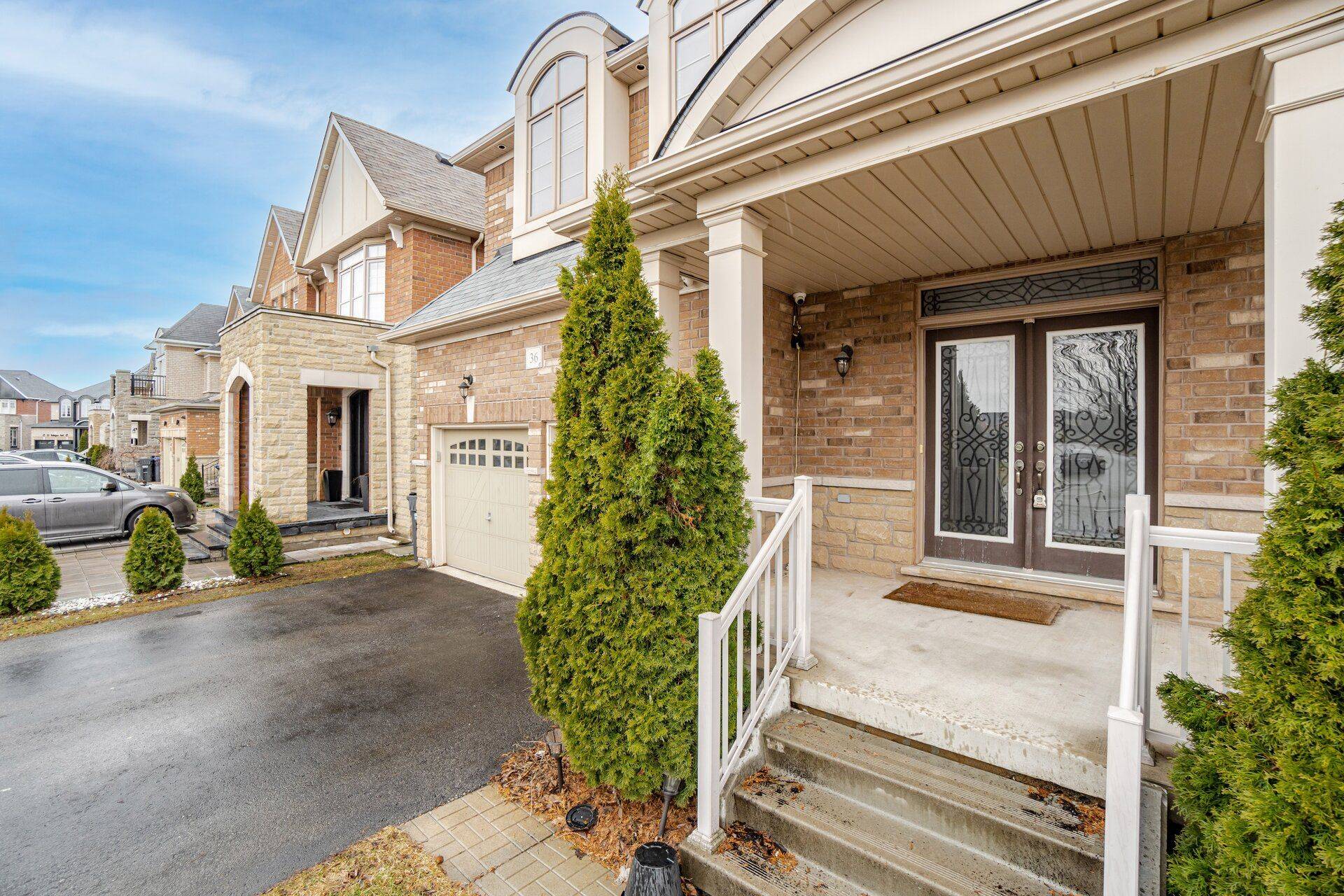 Brampton, ON L6X 0W9,36 Intrigue TRL #Main